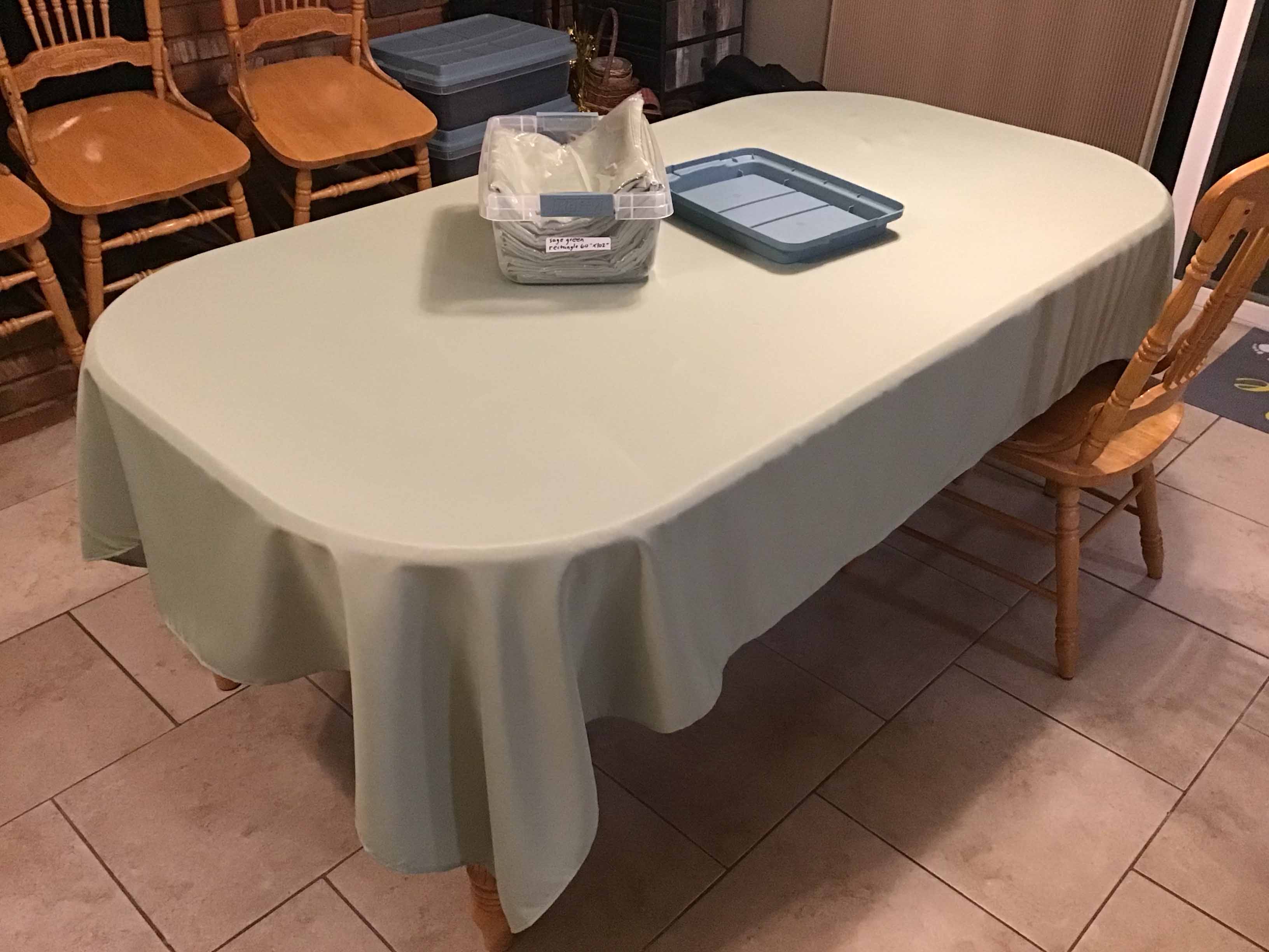 rectangle tablecloths (sage green) - 60 x 102