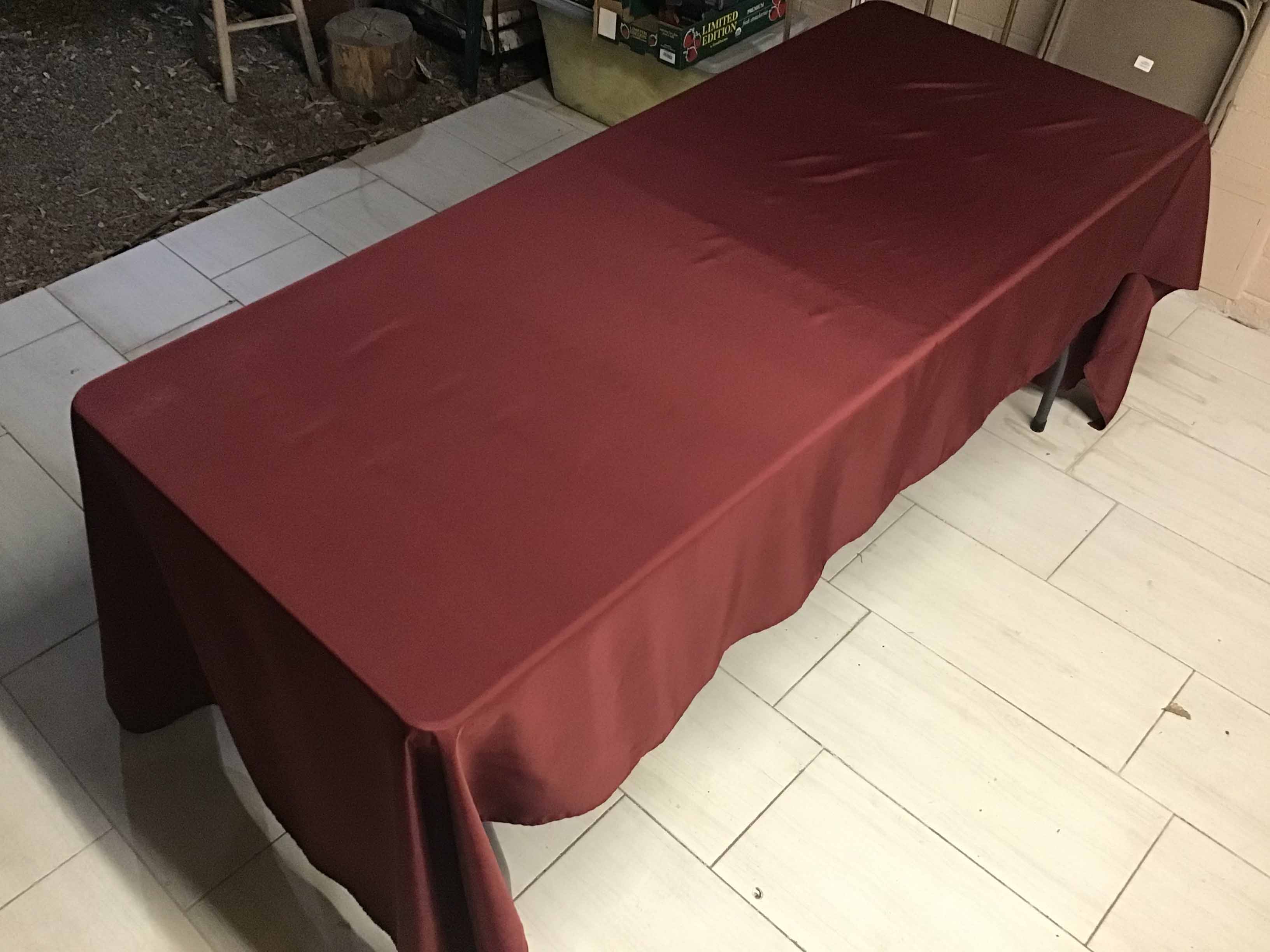 rectangle tablecloths (burgundy) - 60 x 126