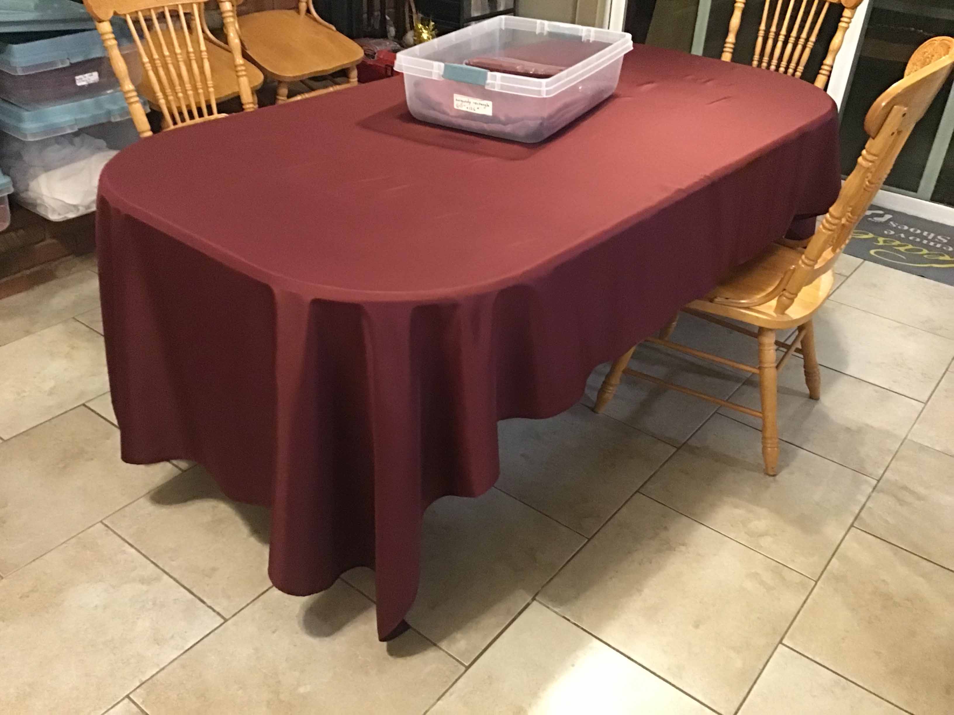 rectangle tablecloths (burgundy) - 60 x 126