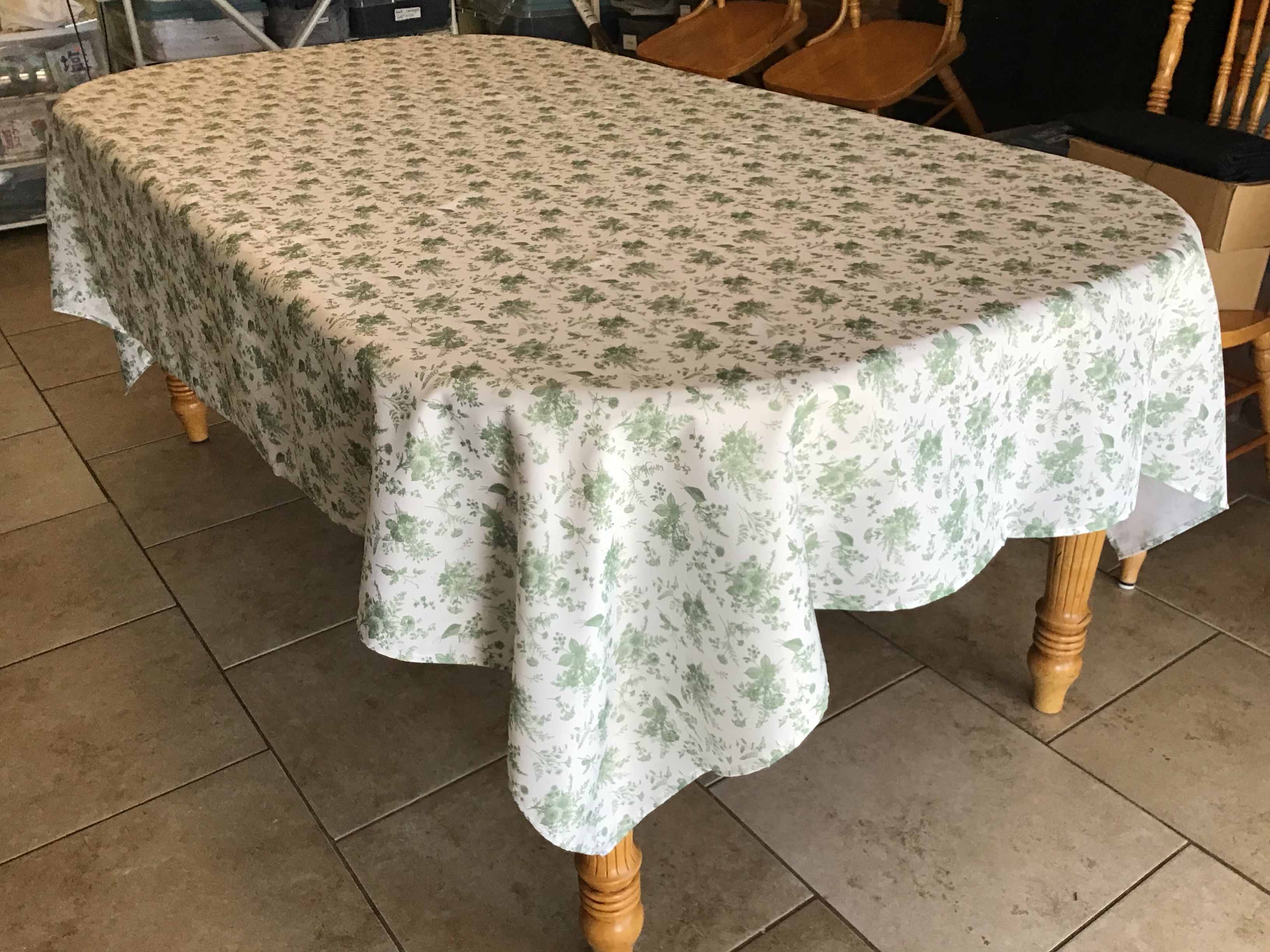 rectangle tablecloths (dusty sage green floral print) - 60 x 102