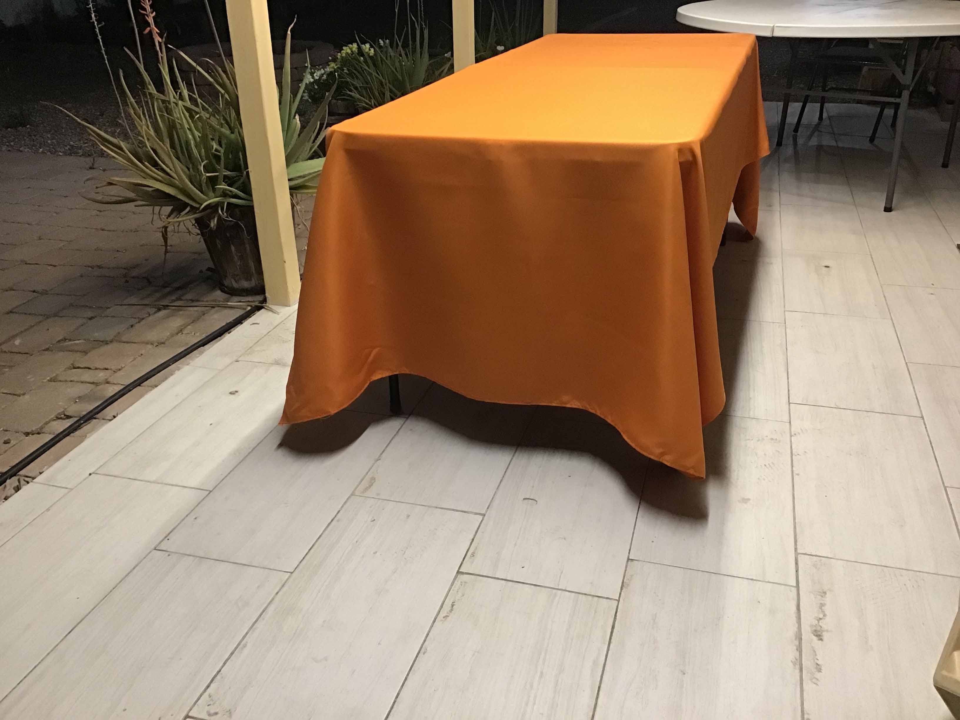 rectangle tablecloths (burnt orange) - 60 x 120
