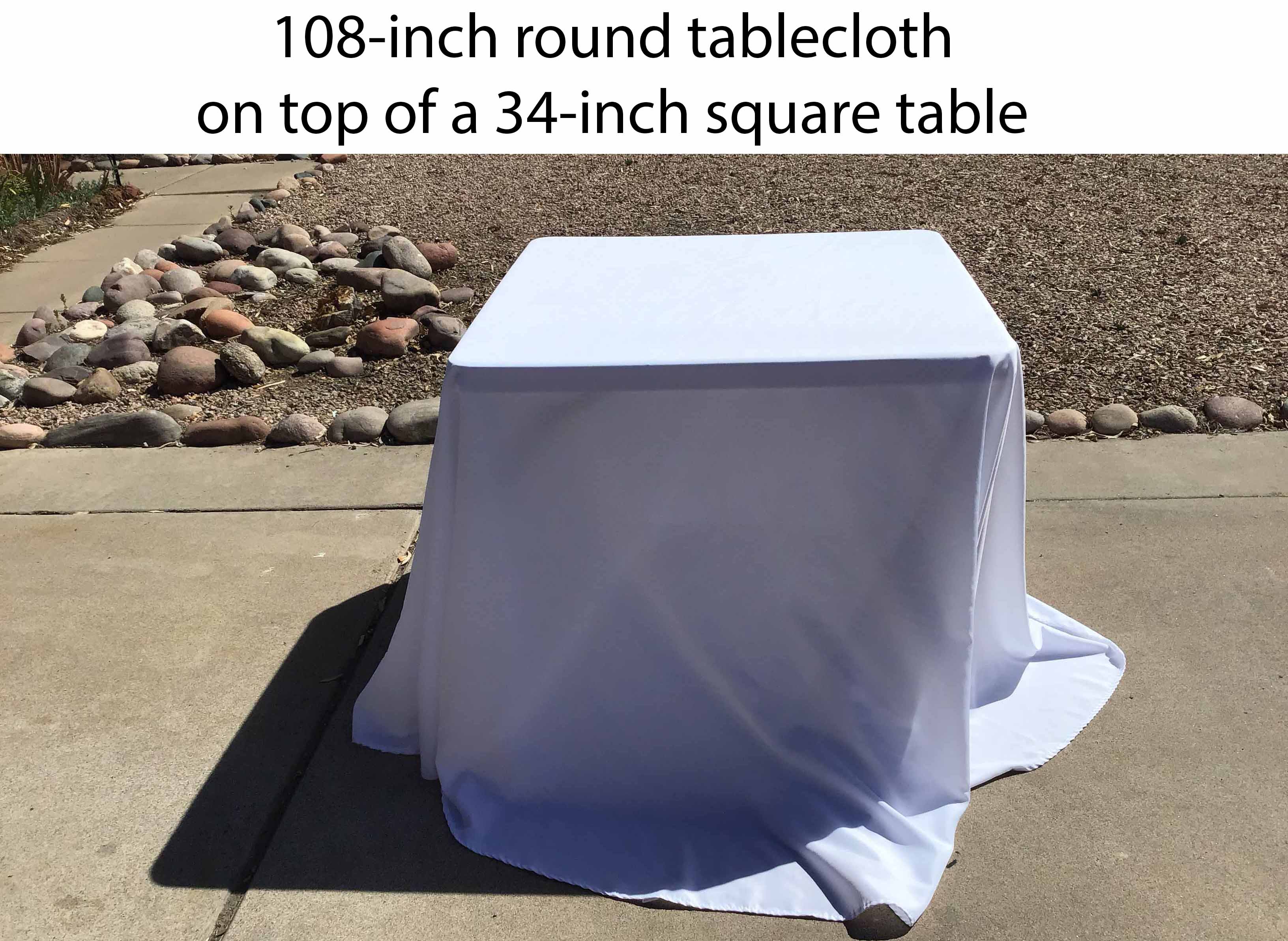 round tablecloths (white) - 108