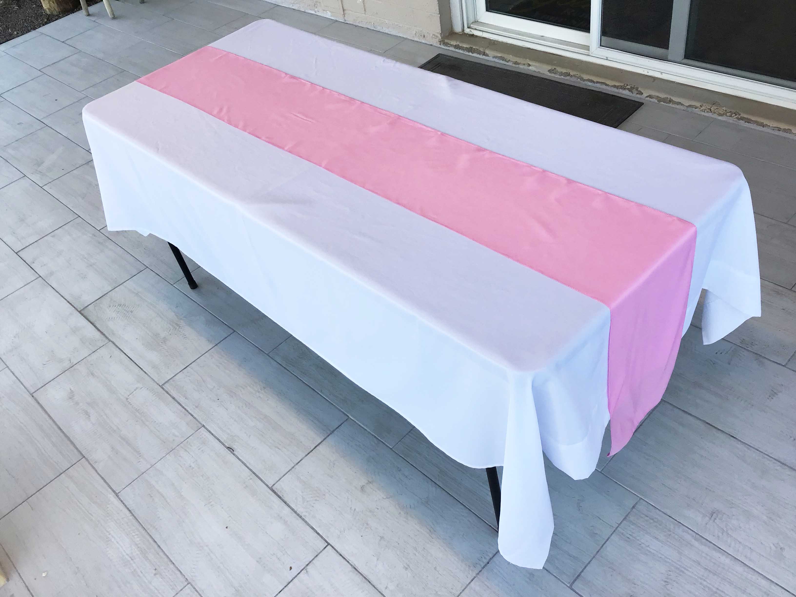 table runners (pink) - 12 x 108