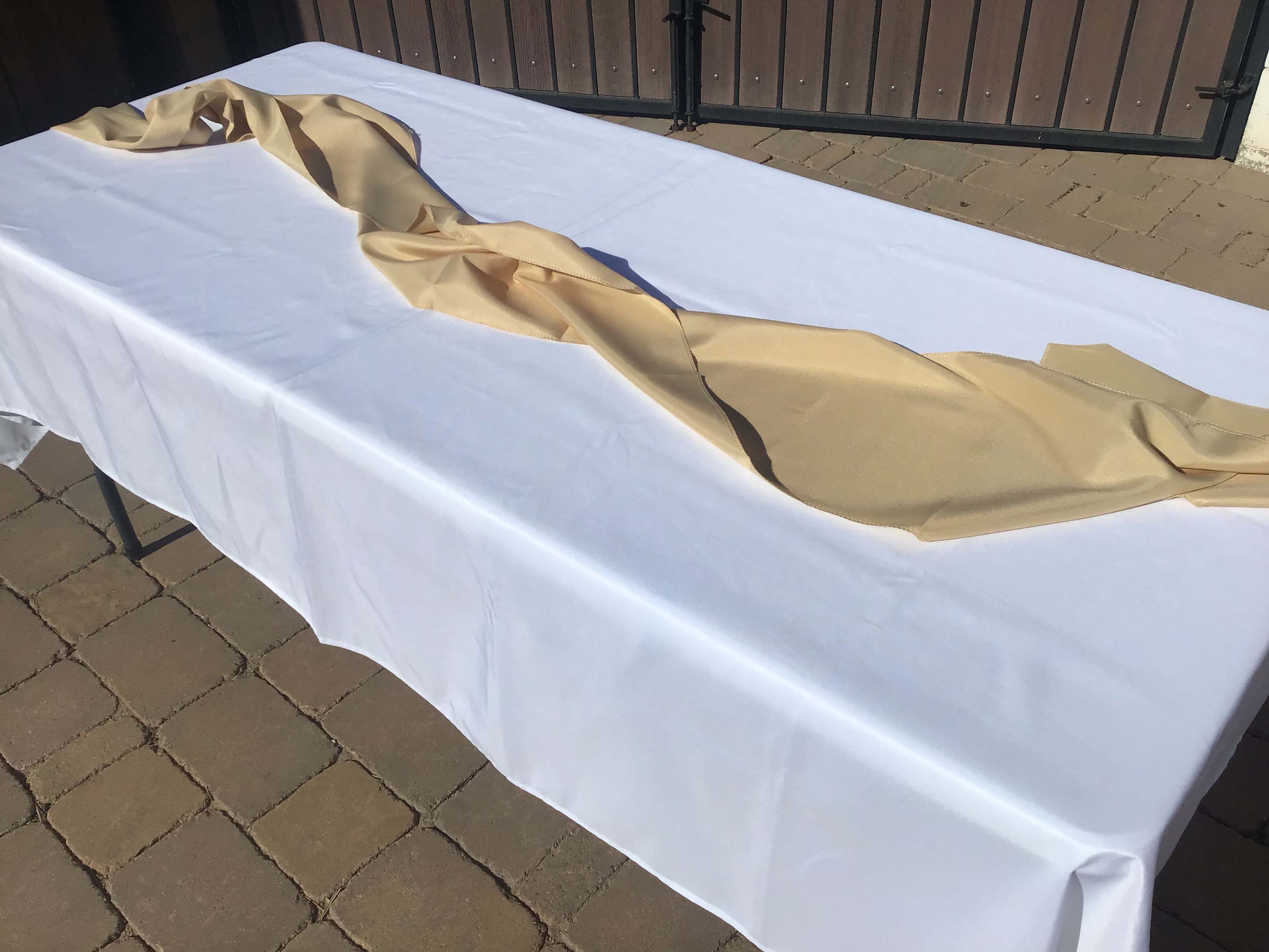table runners (champagne) - 12 x 108