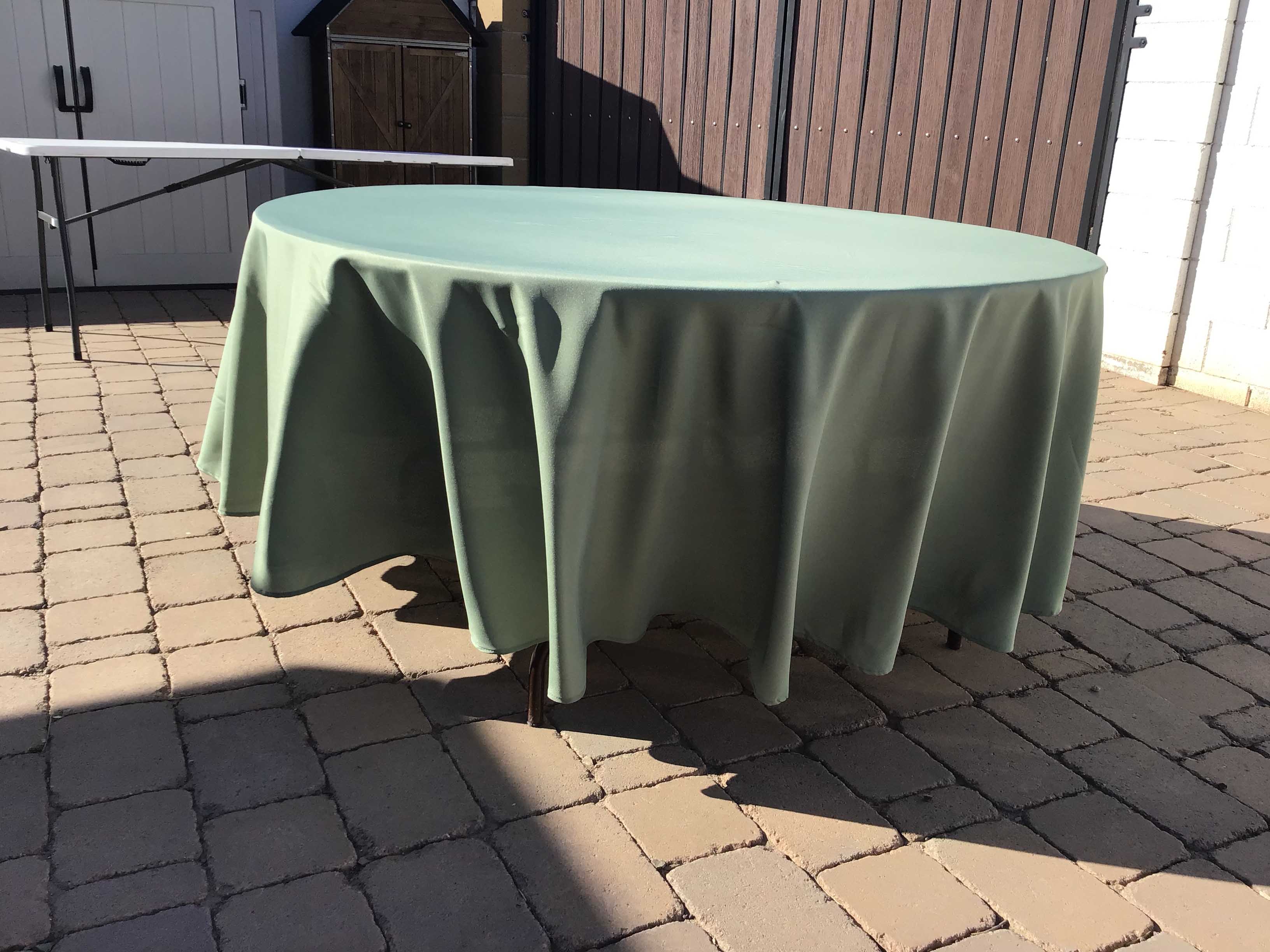 round tablecloths (dusty sage green) - 108
