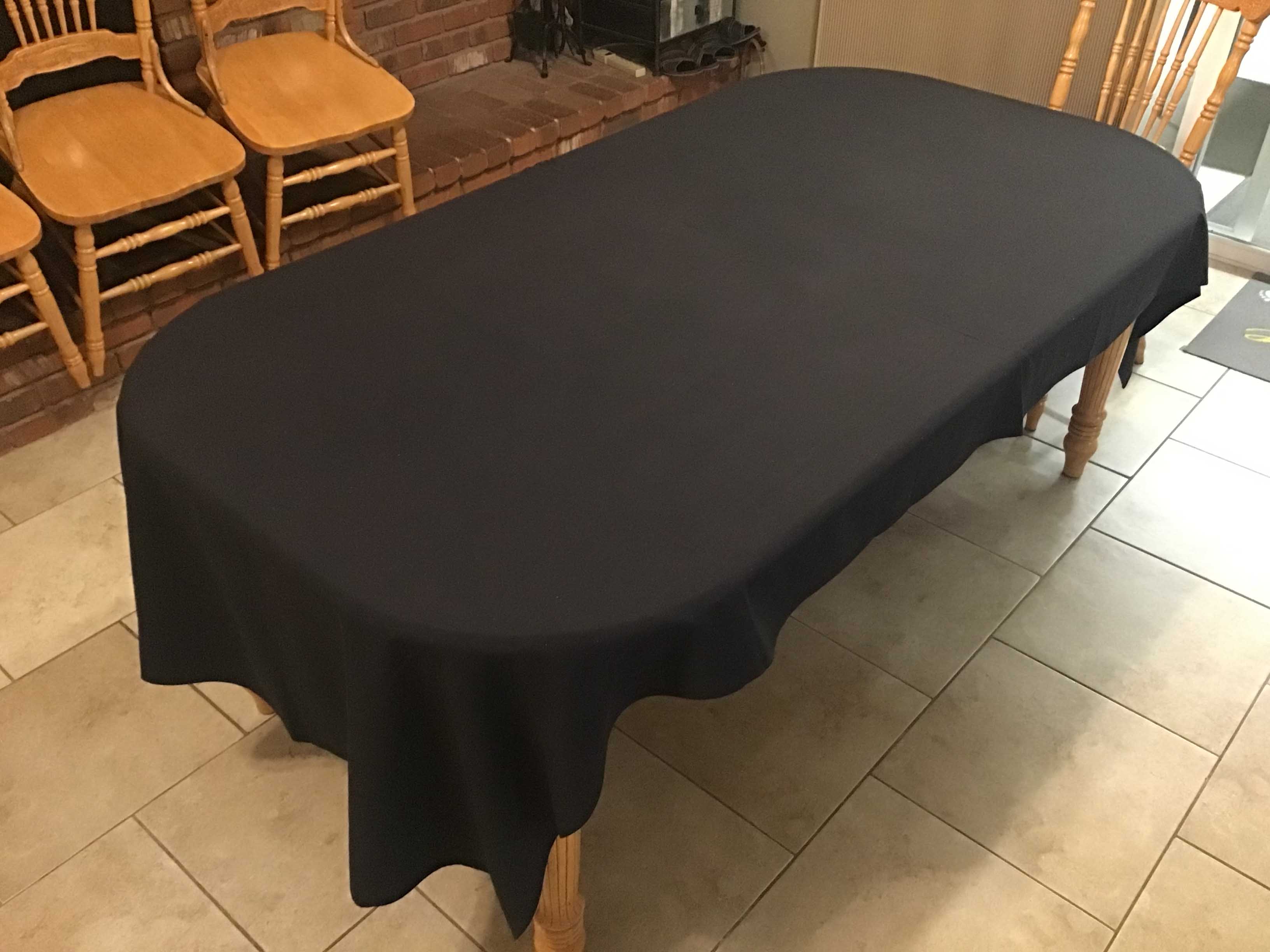 rectangle tablecloths (black) - 52 x 114