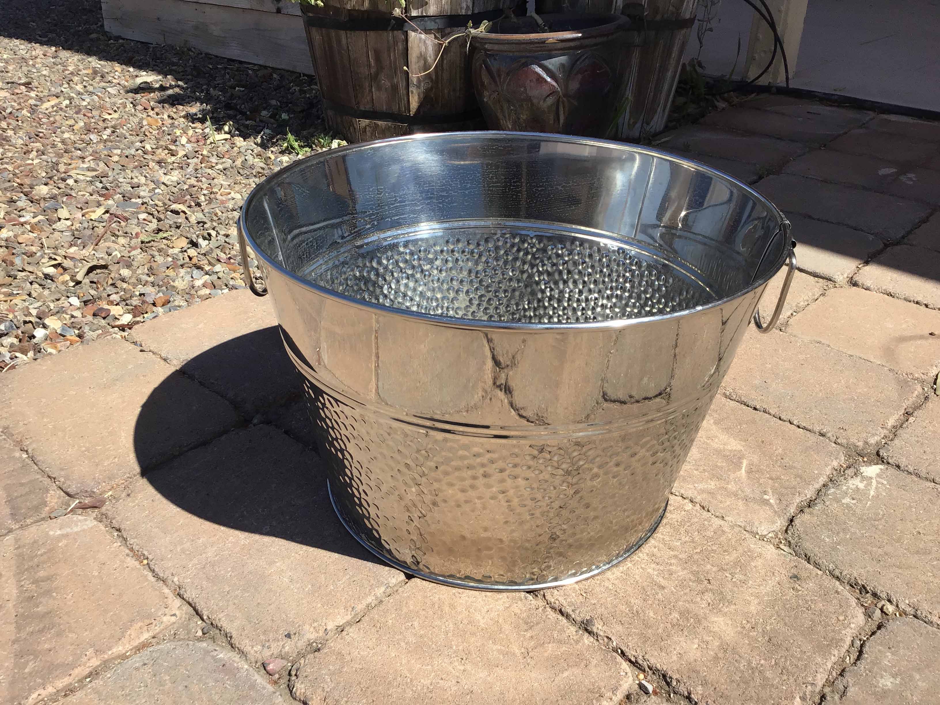 silver metal party tub