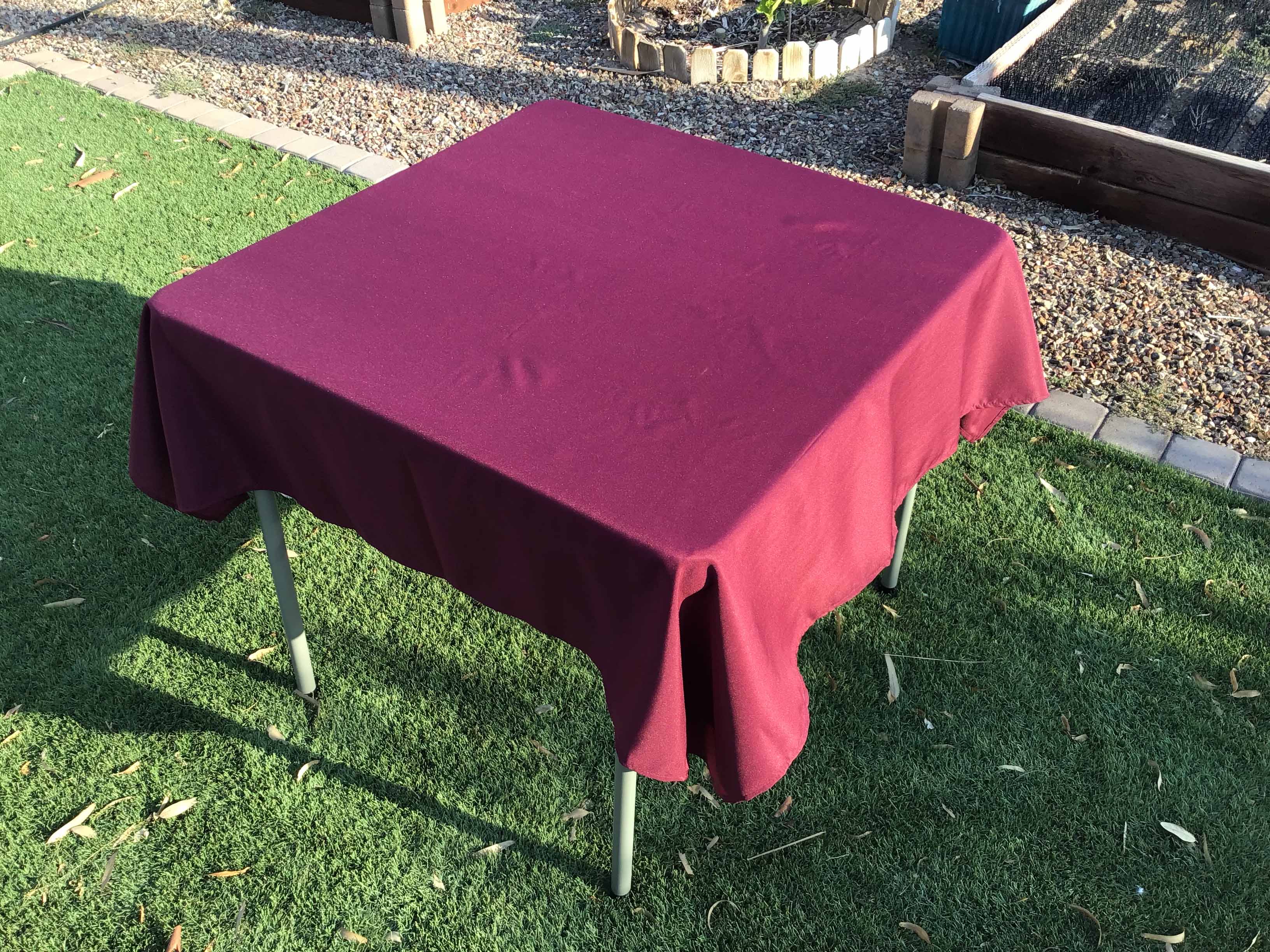 square tablecloths (burgundy) - 54