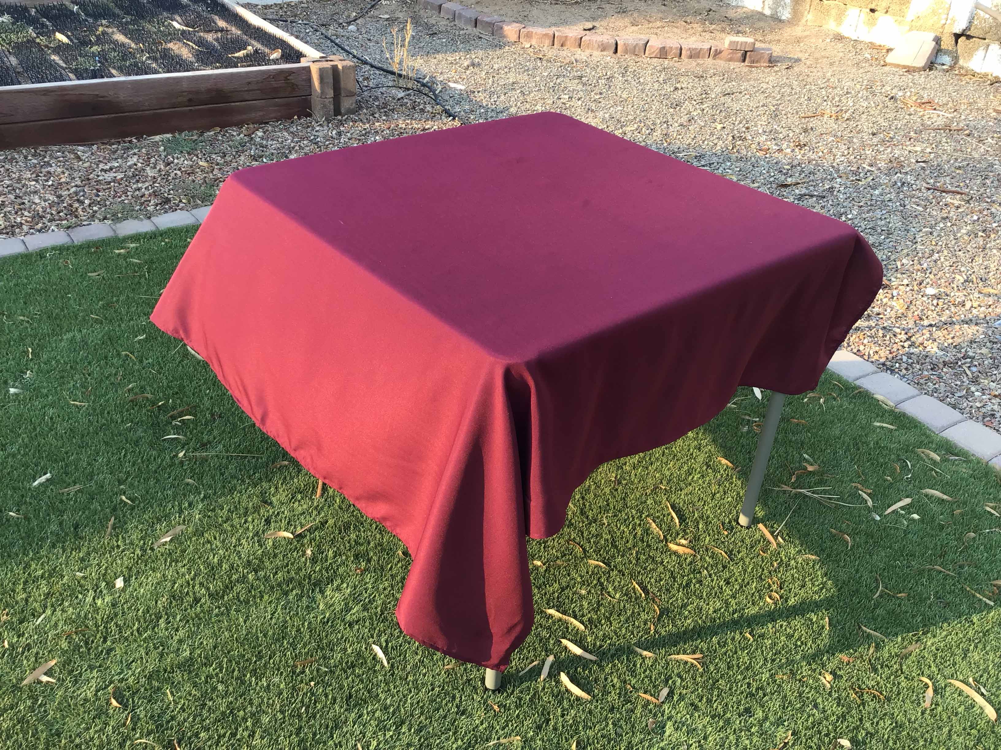 square tablecloths (burgundy) - 54