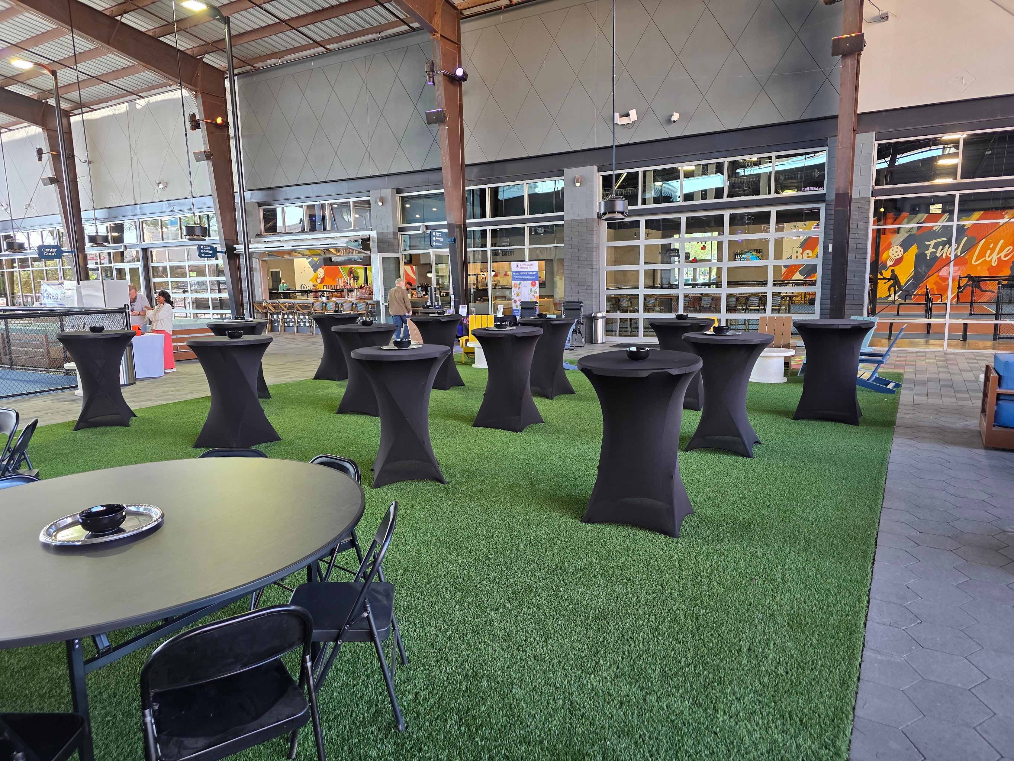 spandex cocktail table covers (black)