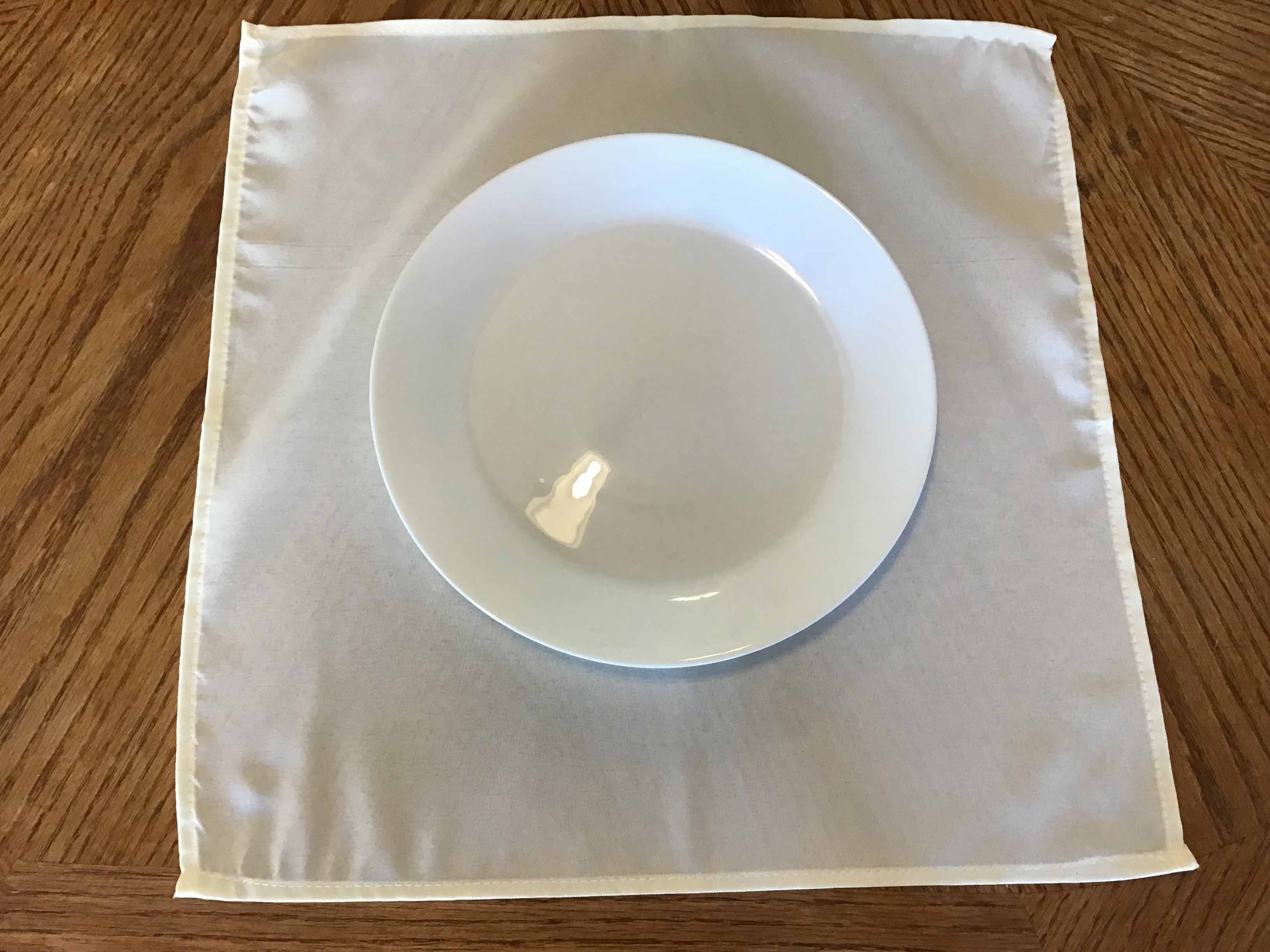 cloth dinner napkins (ivory) - 17 x 17