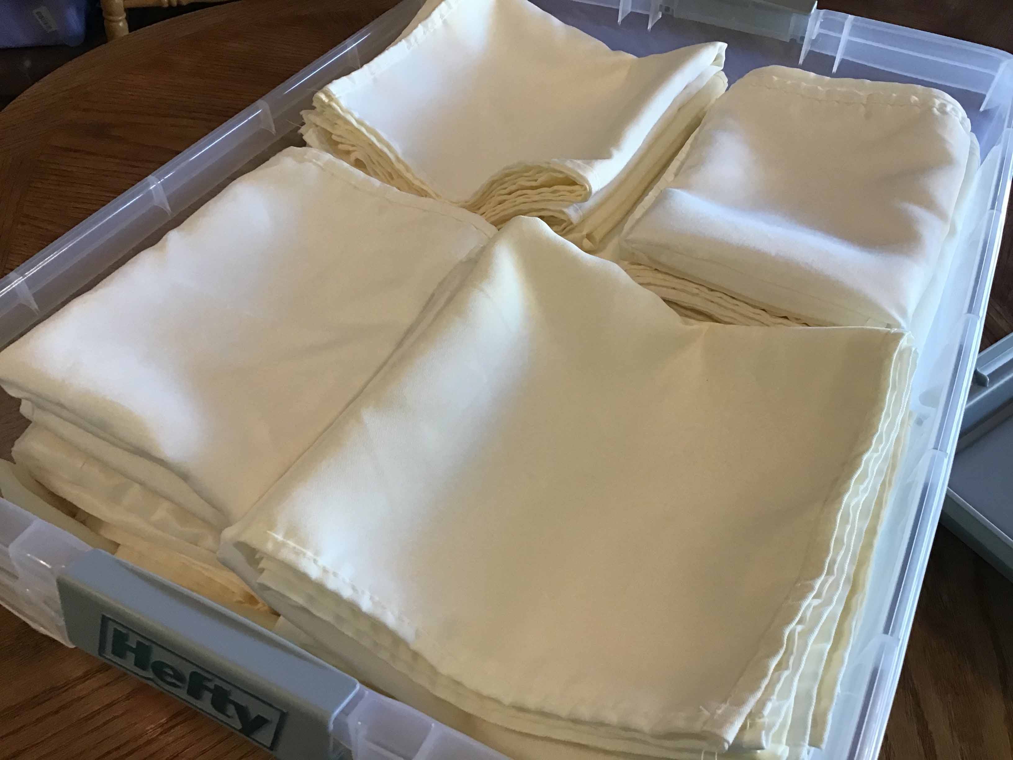 cloth dinner napkins (ivory) - 17 x 17