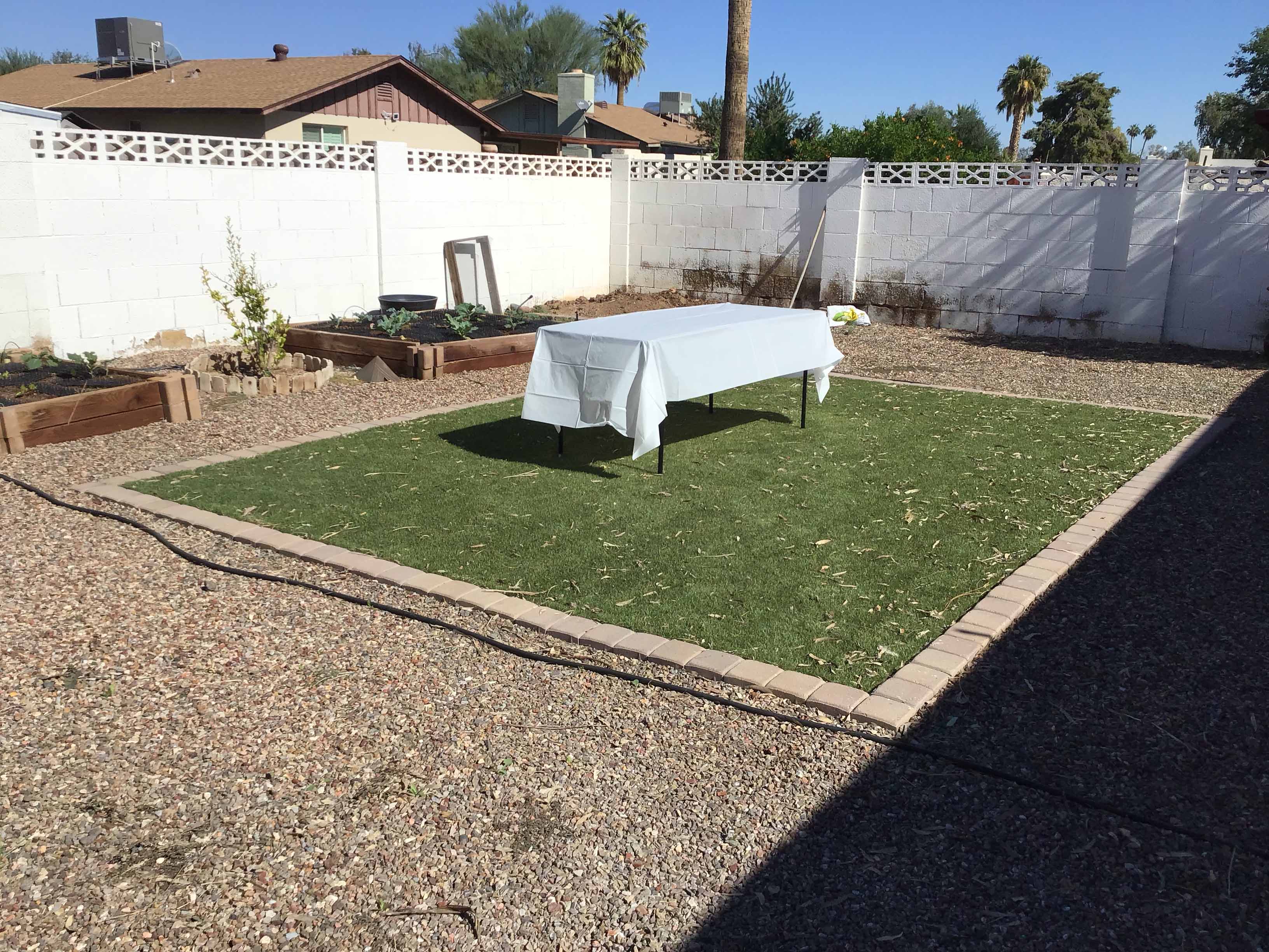 rectangle tablecloth (white, plastic, disposable) - 54 x 108