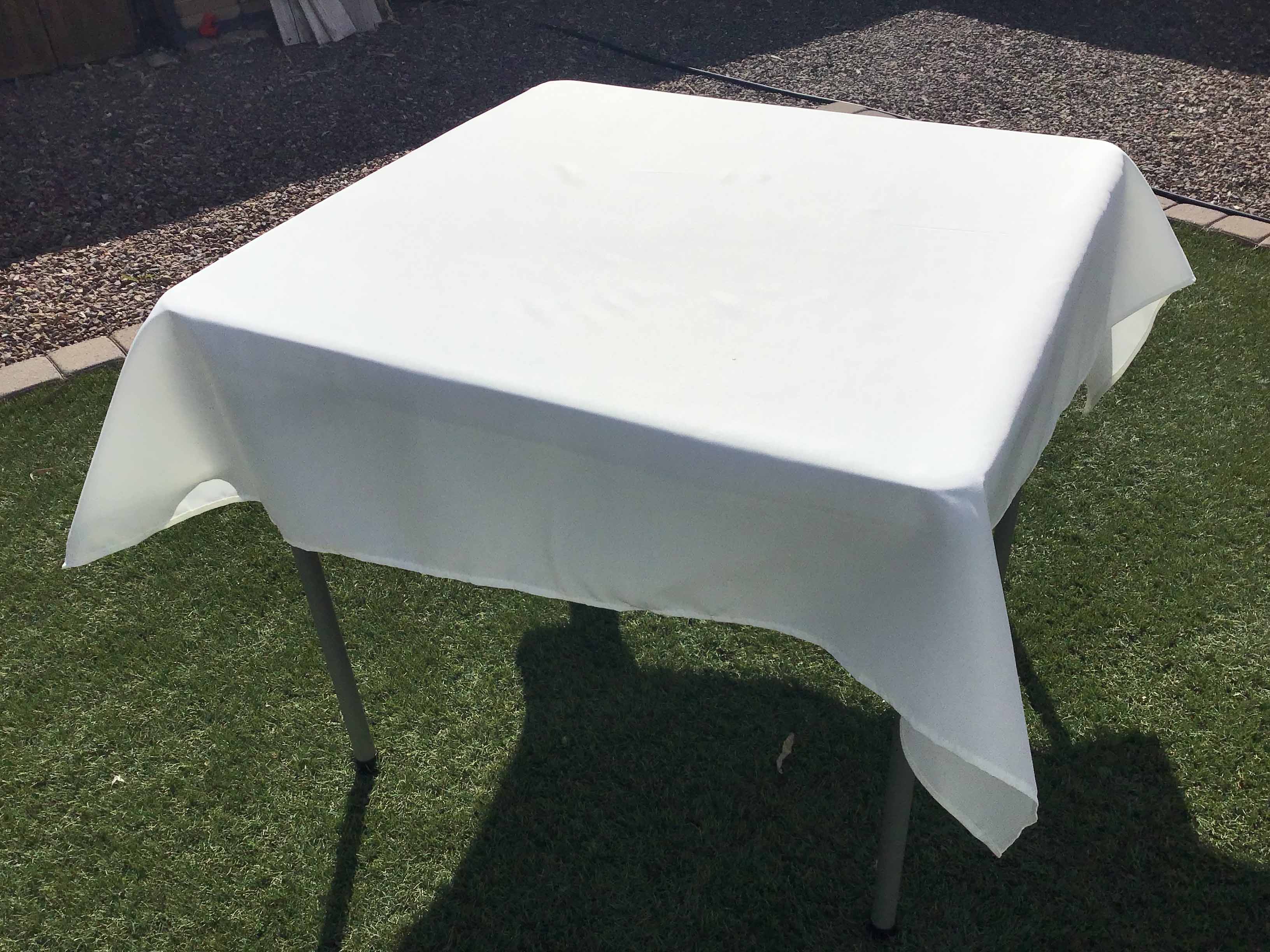 square tablecloths (ivory) - 54