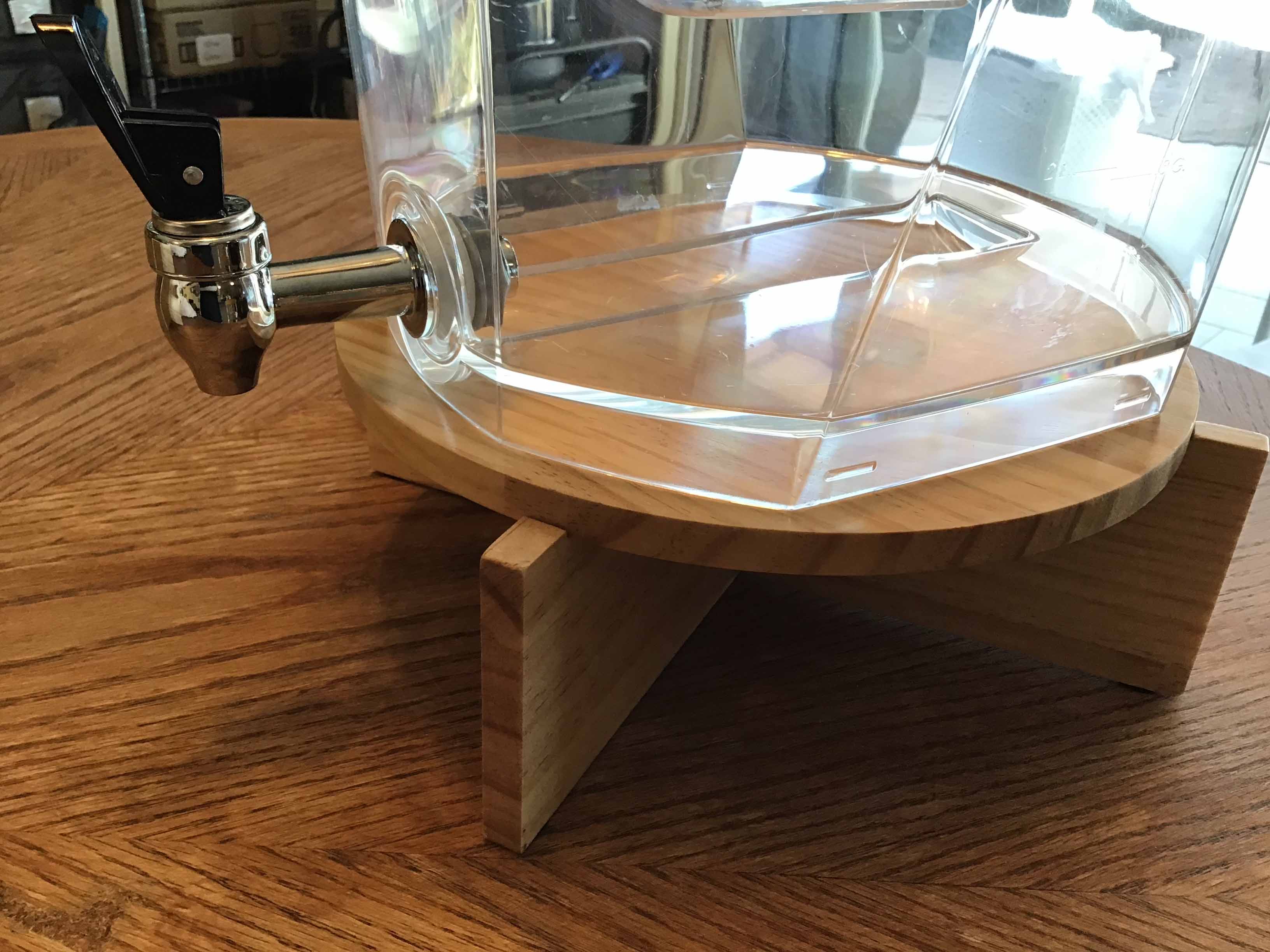 3.5 gallon beverage dispenser with ice core (acrylic)