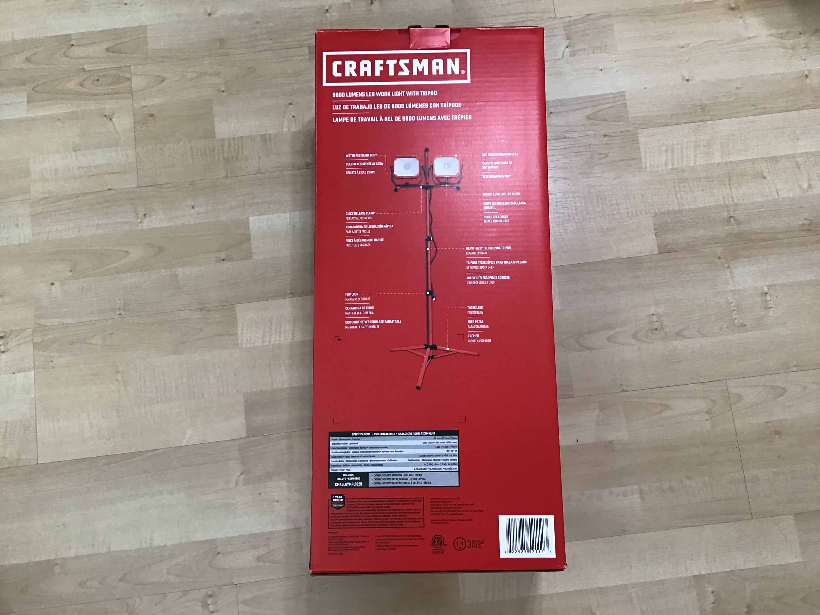 9000 lumens LED work light with tripod (Craftsman)