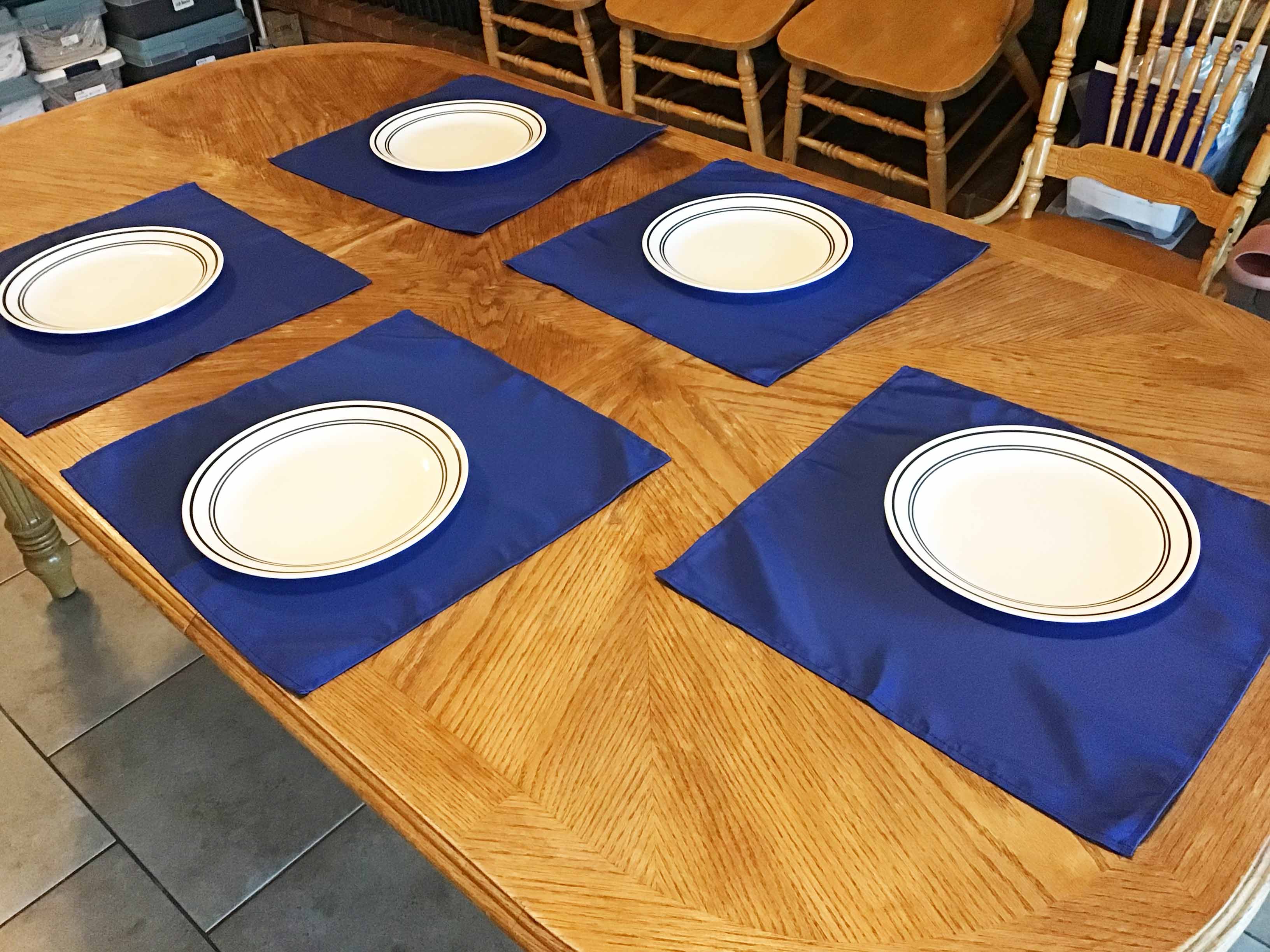 cloth dinner napkins (royal blue) - 17 x 17