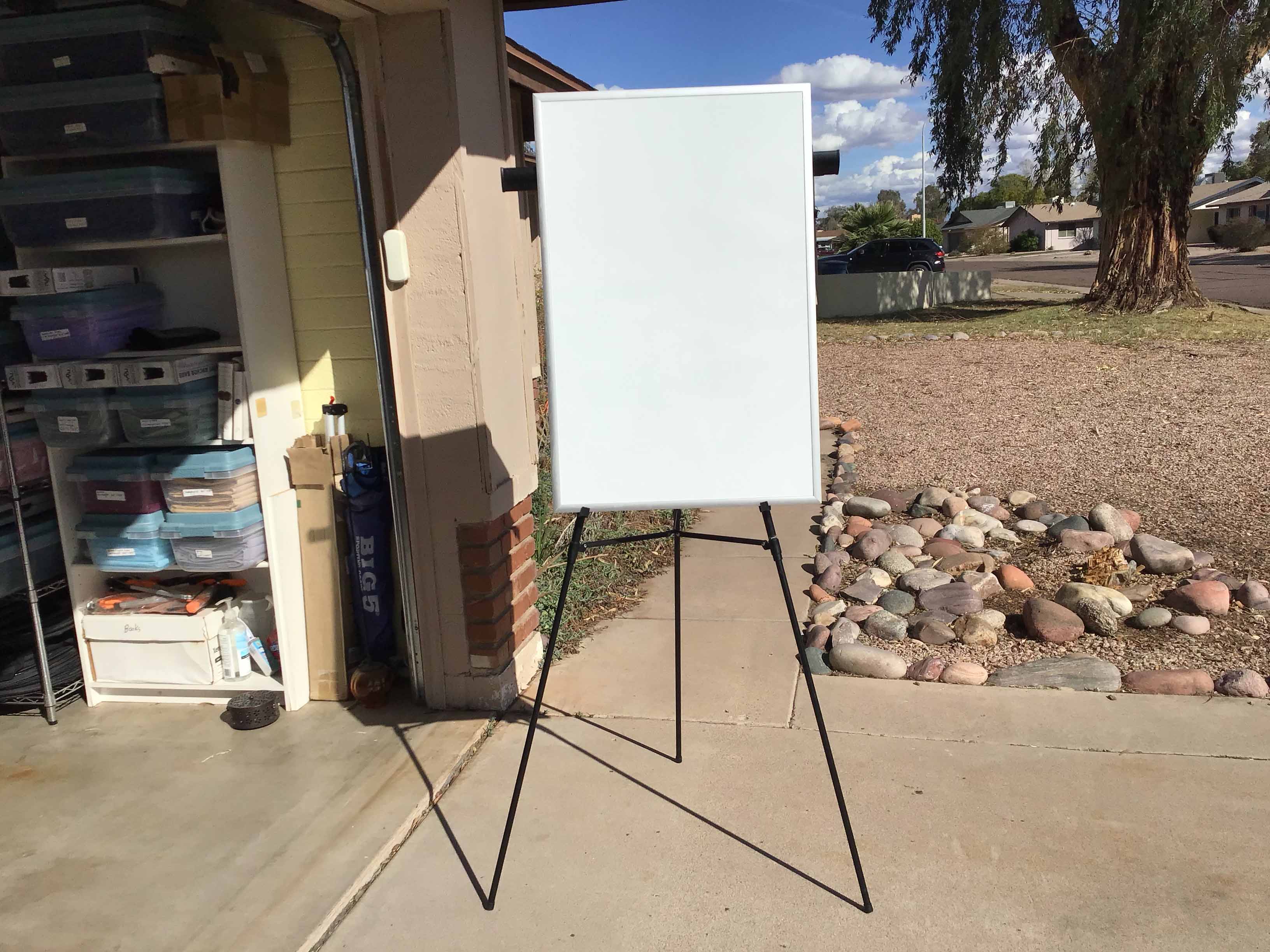 easel with pad retainer (black aluminum) - 35 to 65