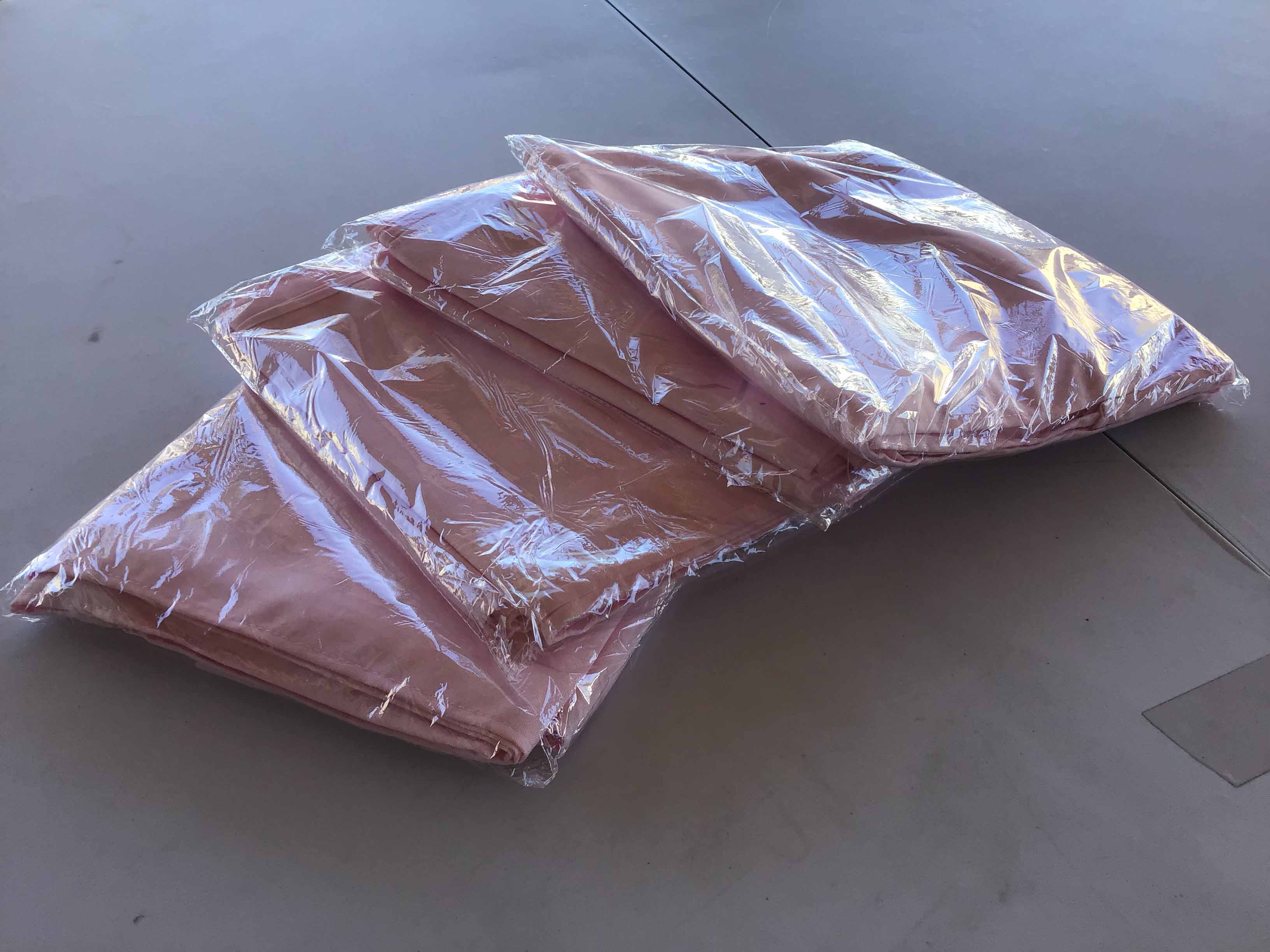 table runners (pastel pink) - 12 x 108