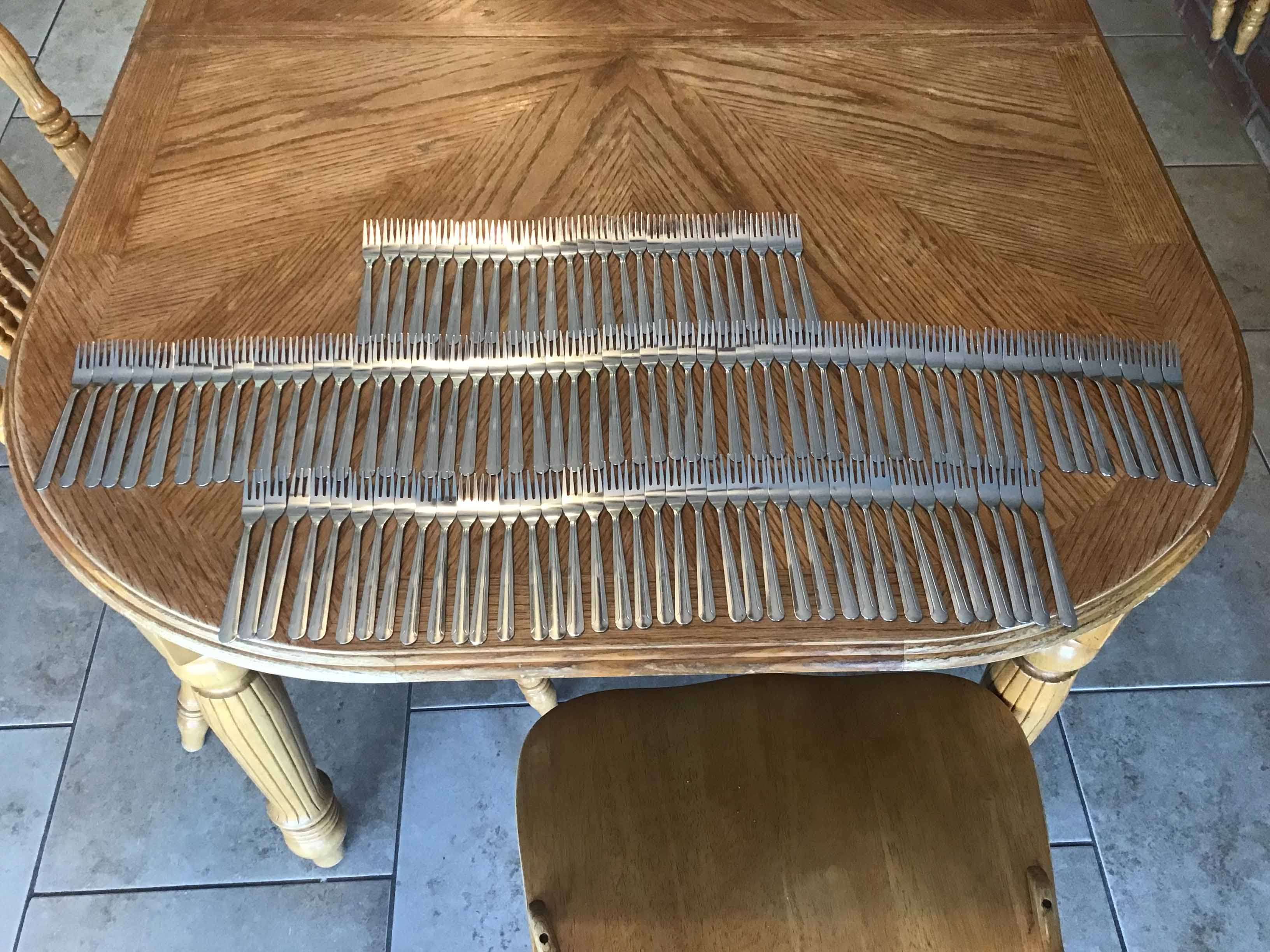 cocktail forks / oyster forks (stainless steel, Choice Dominion, 5 5/8, 18/0)