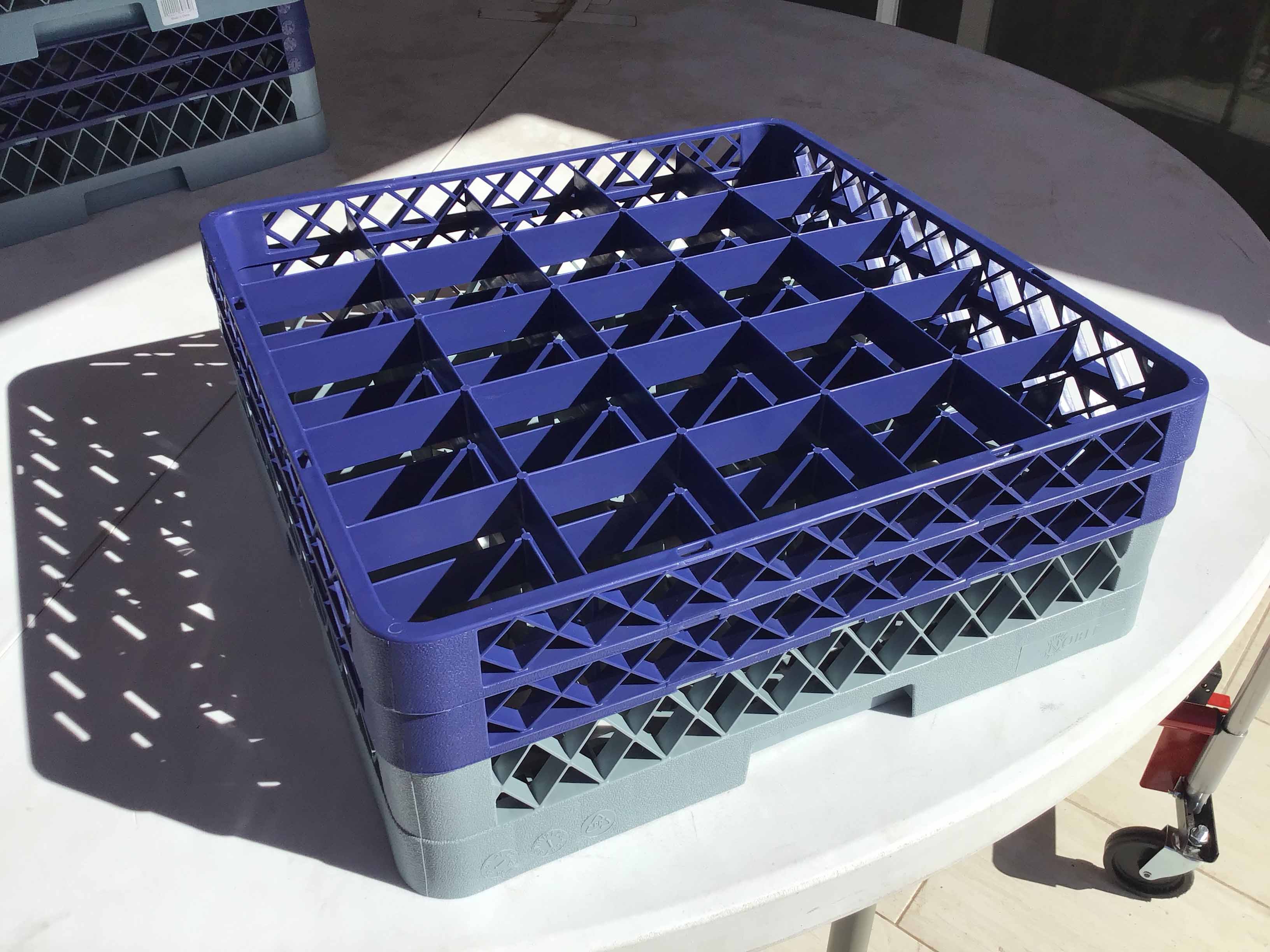 glass racks (25-compartment)