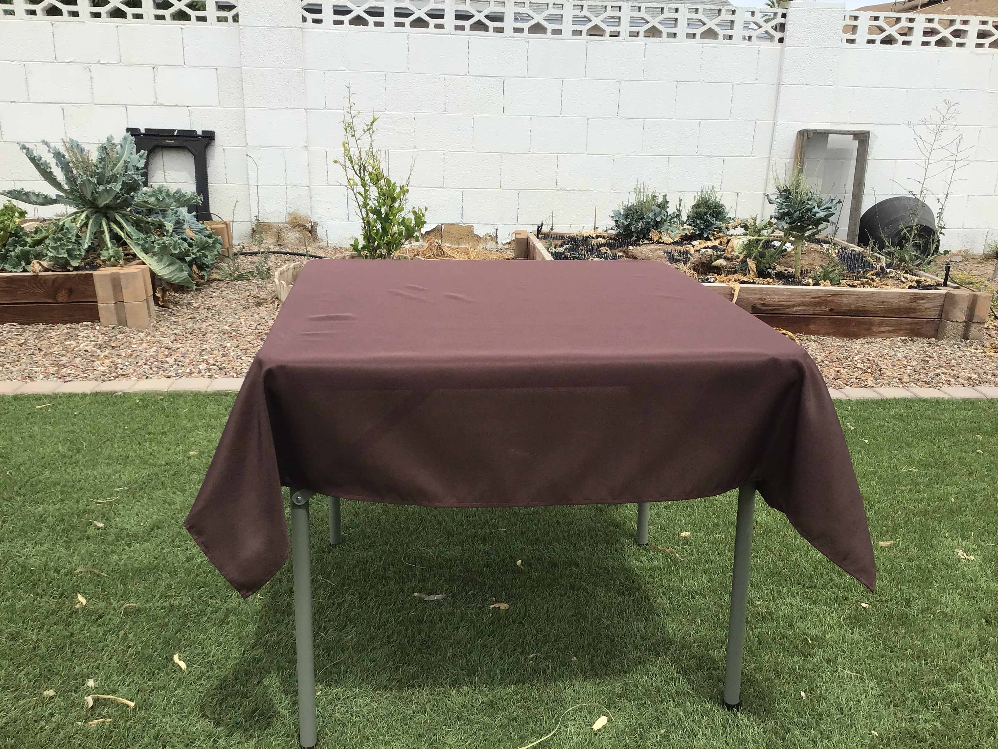 square tablecloths (chocolate) - 54