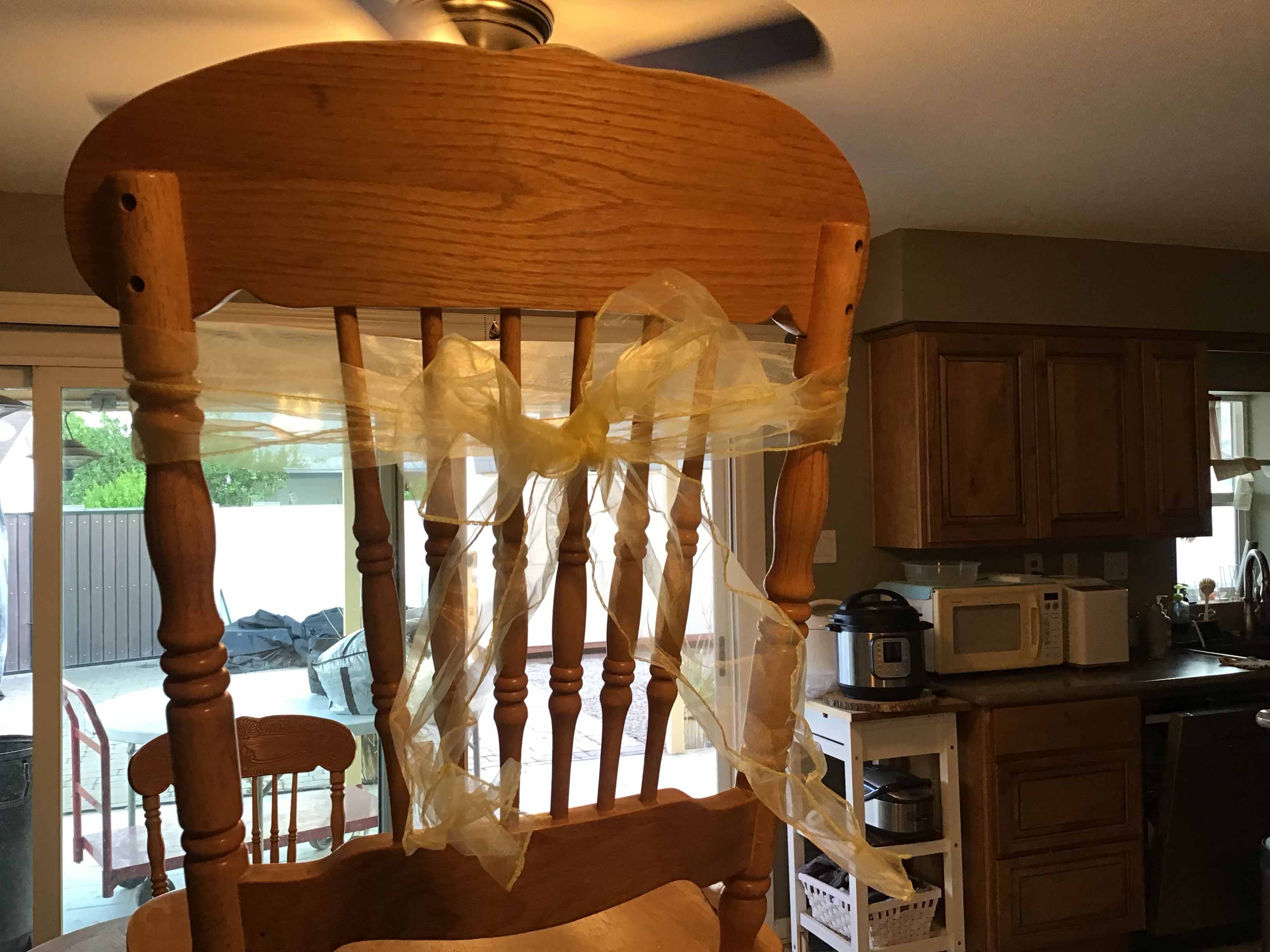 chair sash (organza, yellow) - 6 x 102