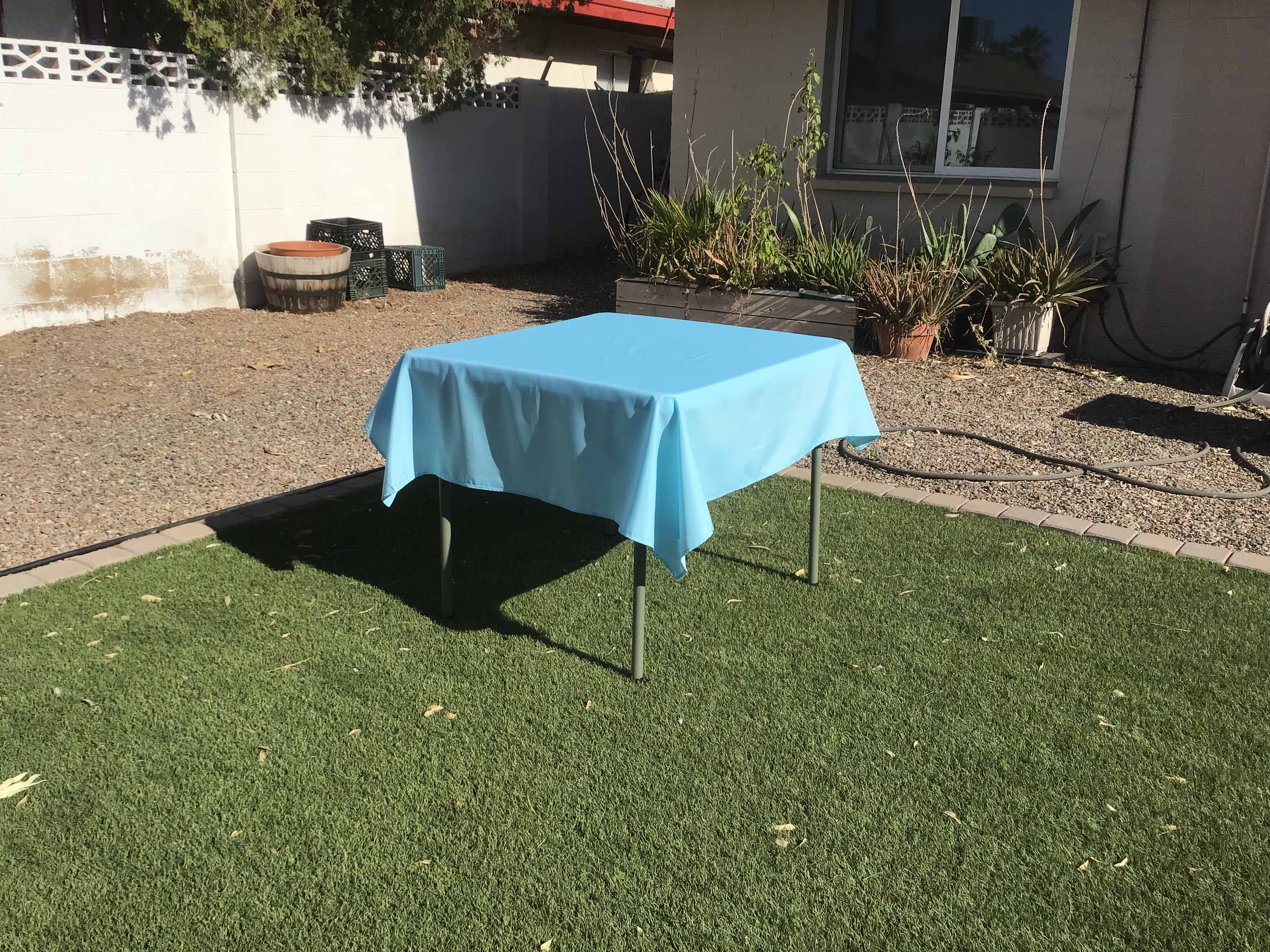square tablecloths (light blue) - 54