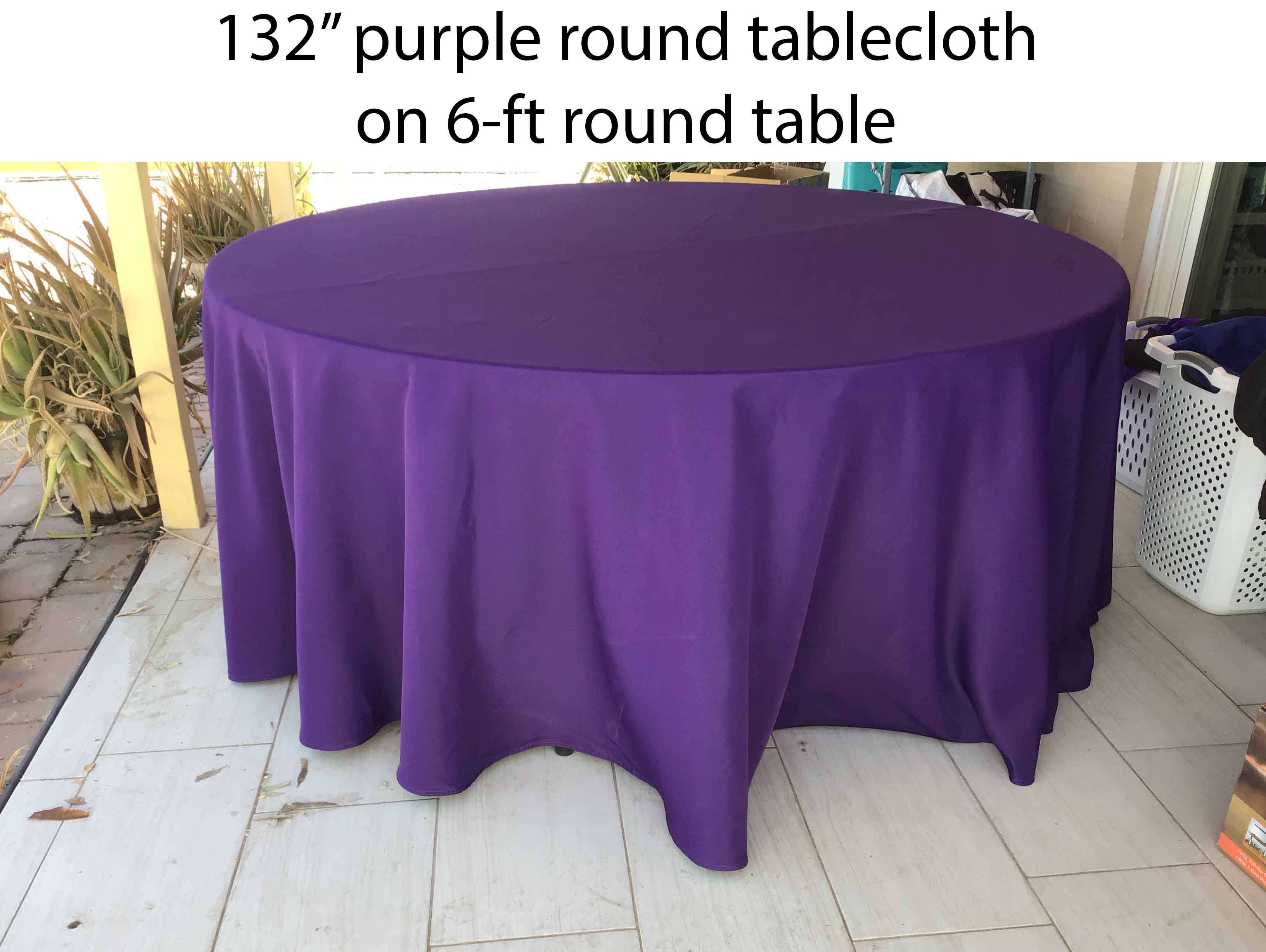 6 foot round tables (bifold)