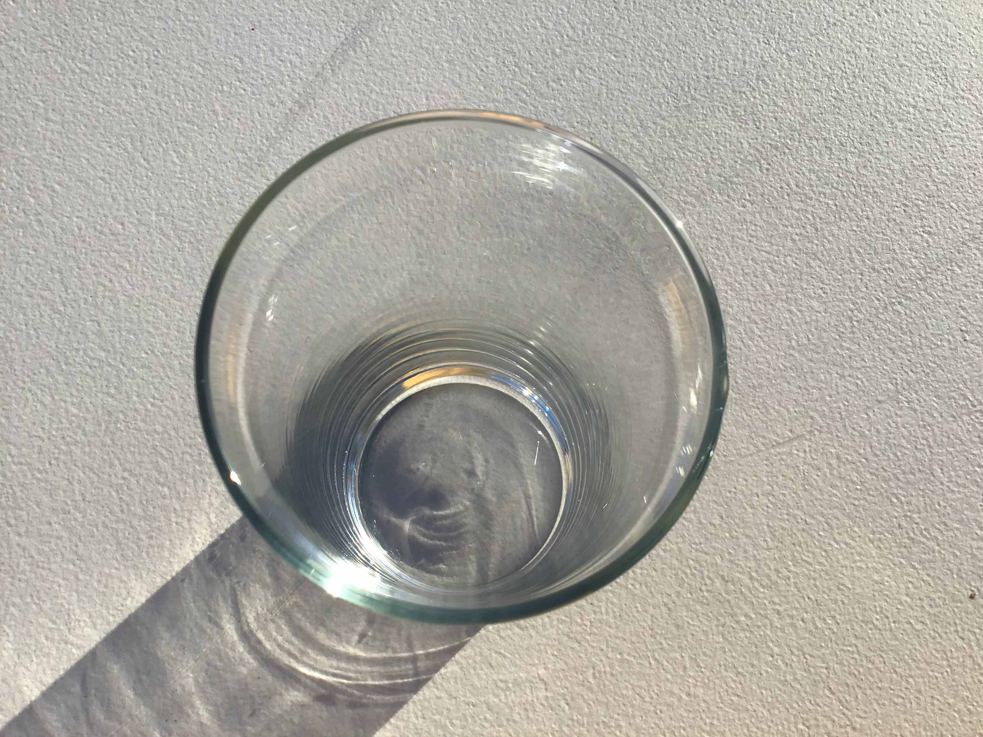 cylindrical glass vase - 7.25 x 3.25