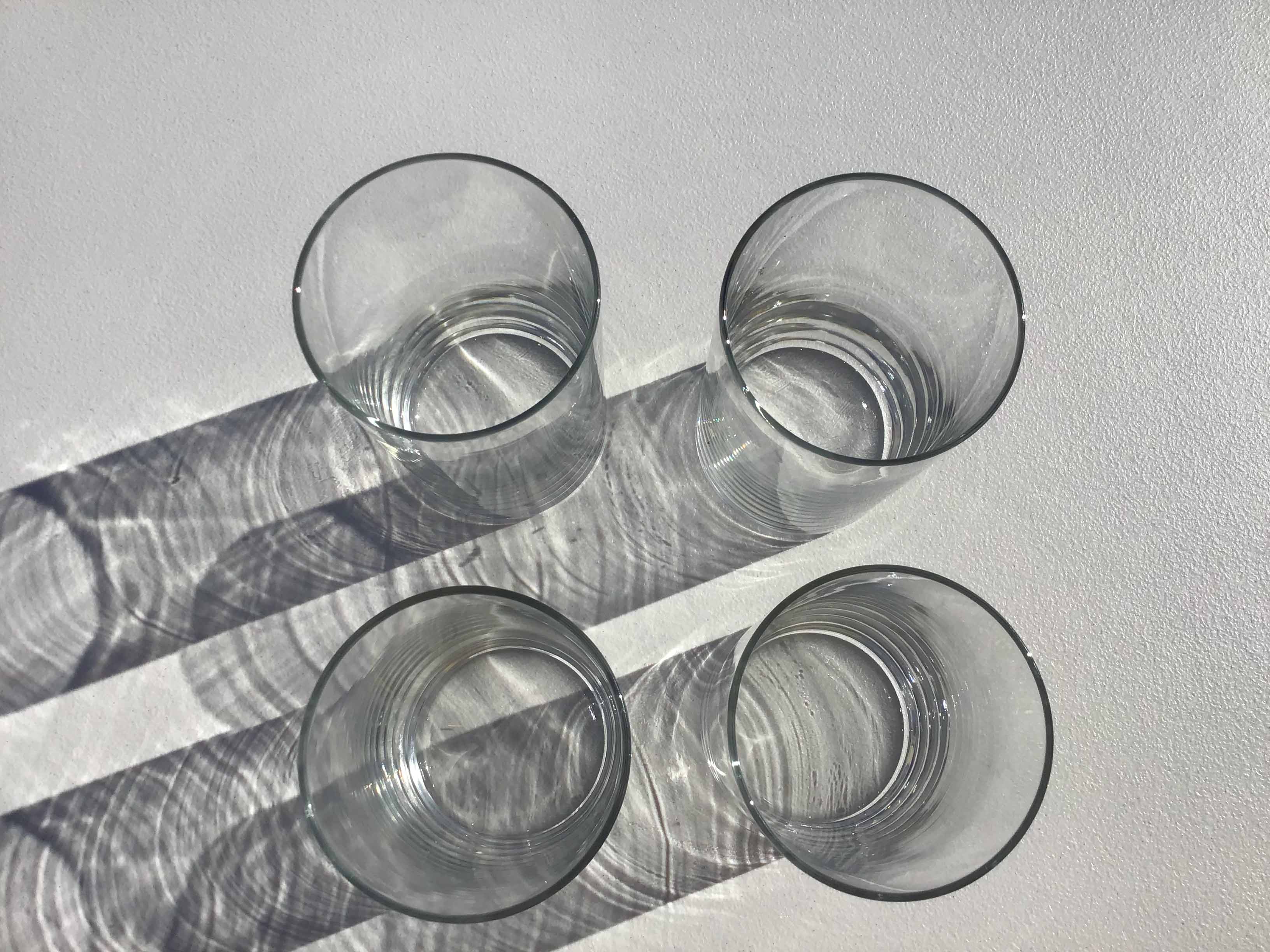 cylindical glass vase - 6 x 3.25