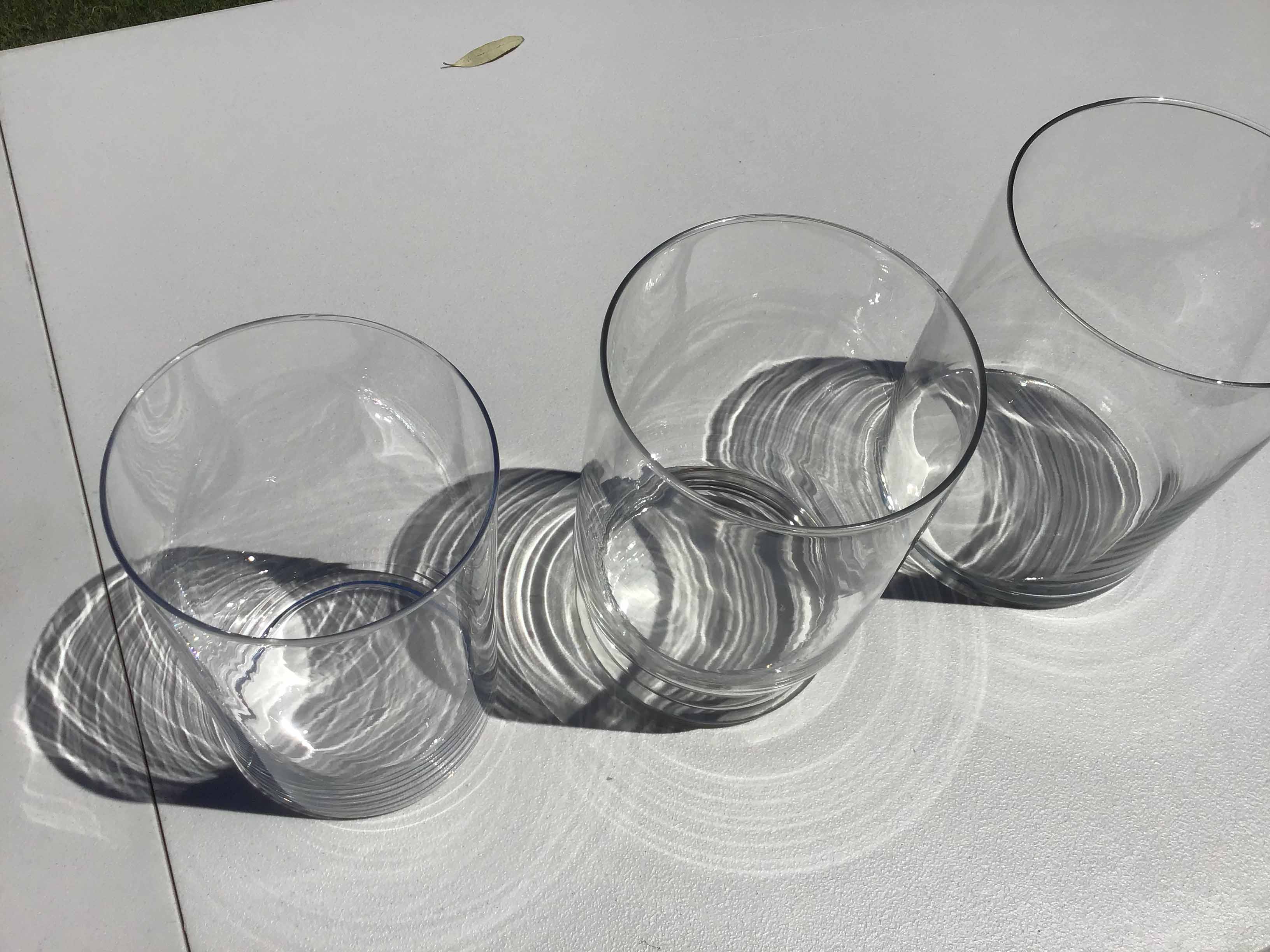 cylindrical glass vase - 8 x 5