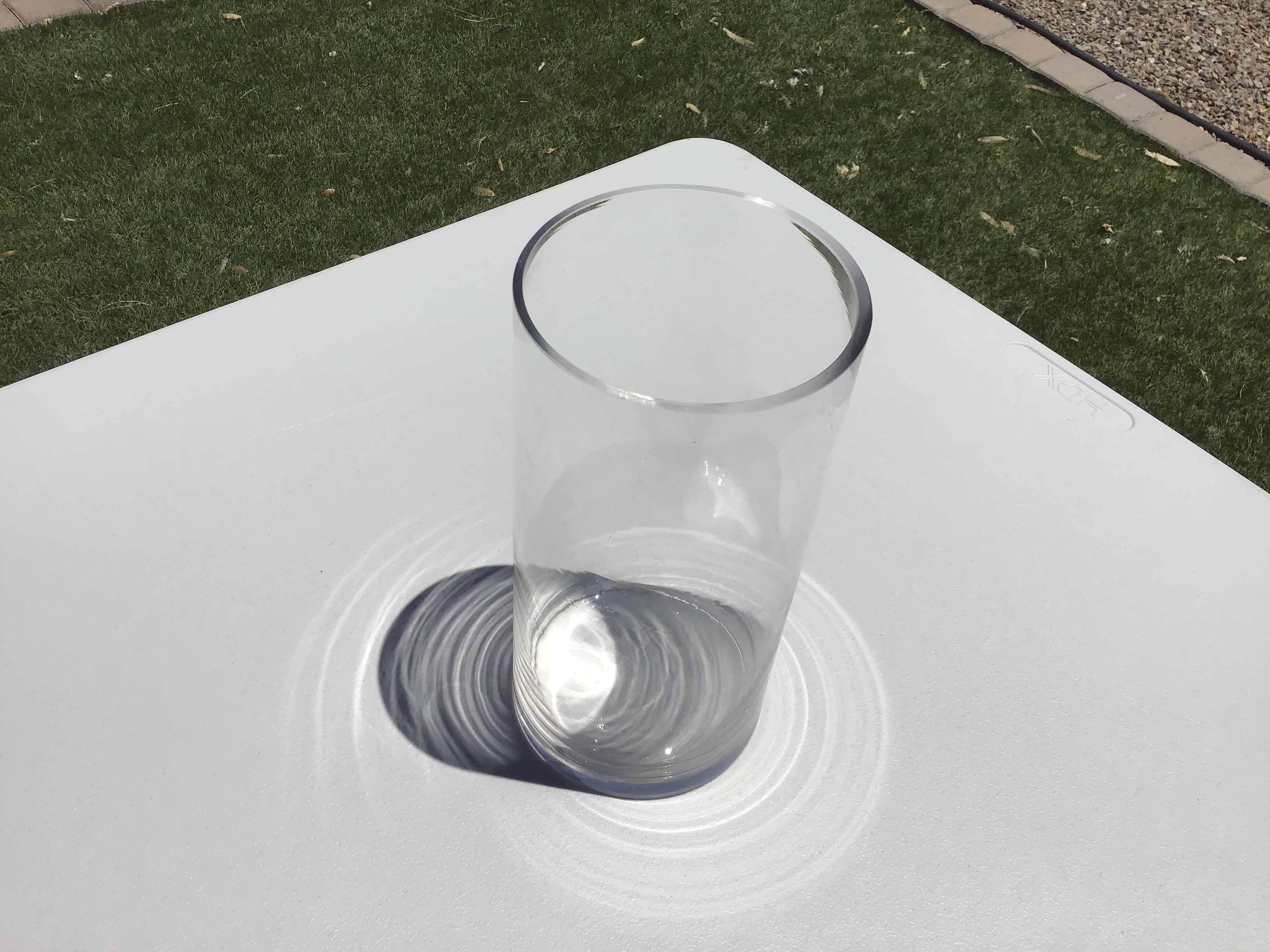 cylindrical glass vase - 10 x 5