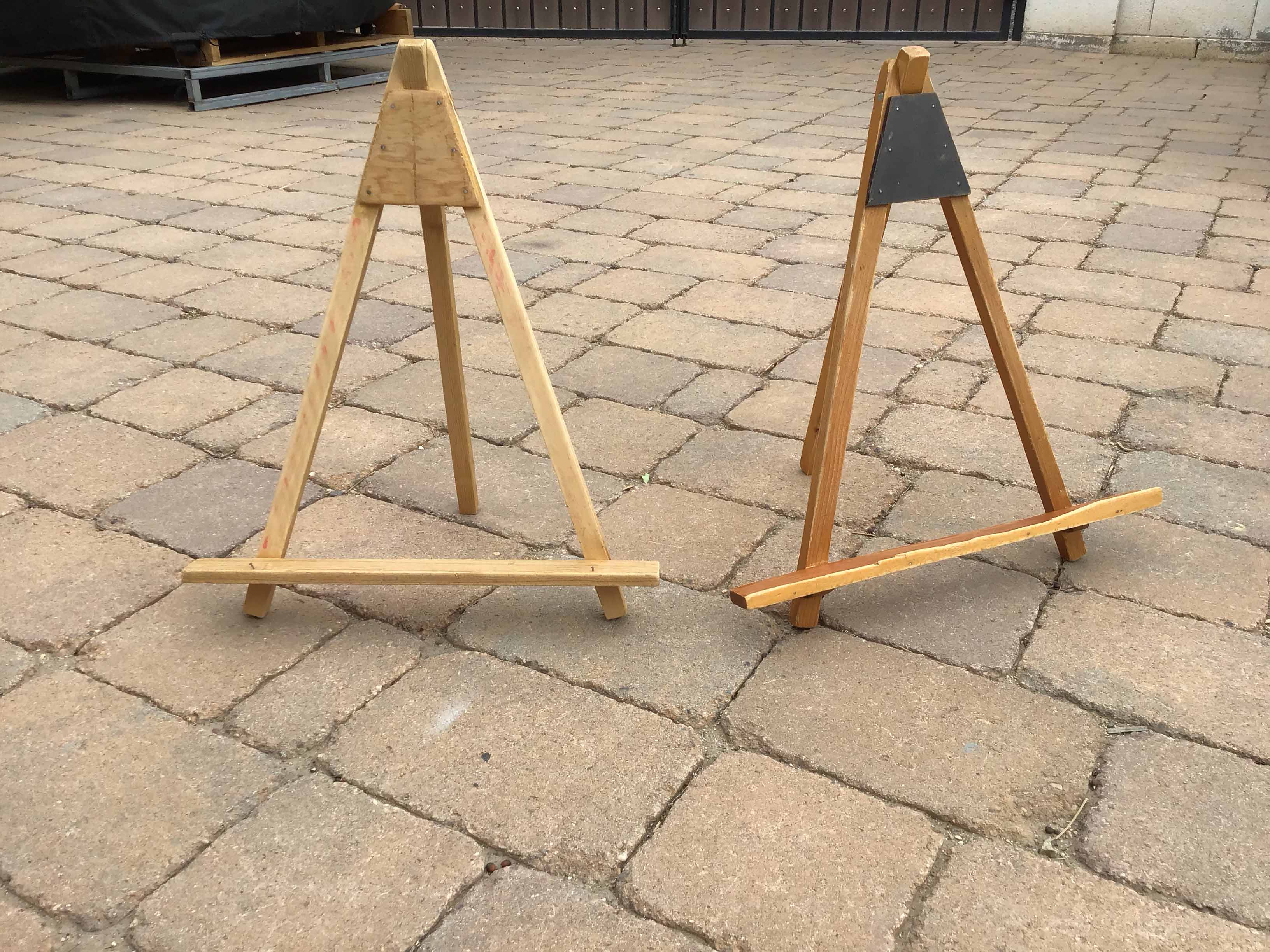 table top easel (wood) - 18
