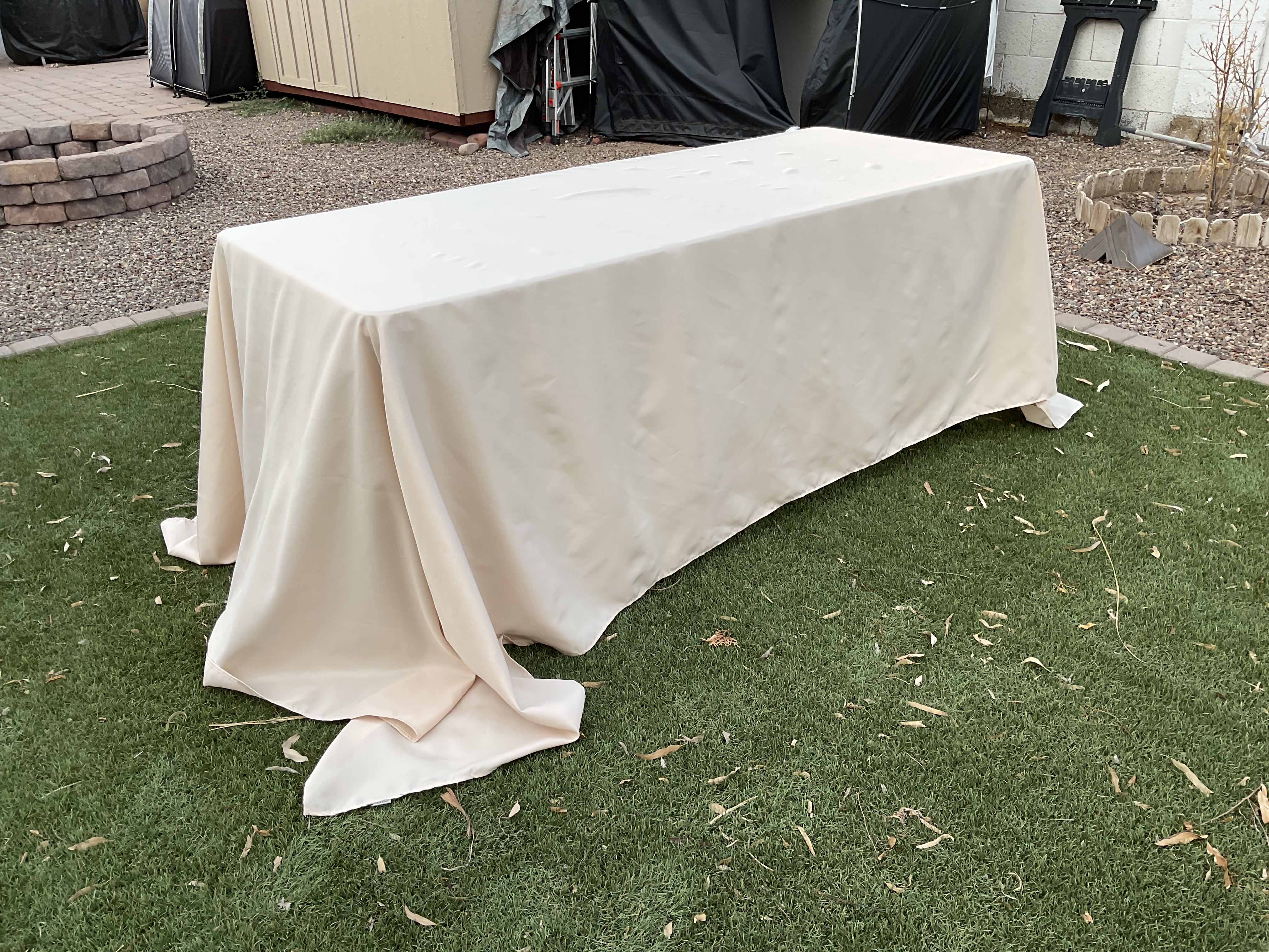 rectangle tablecloths (beige) - 90 x 132