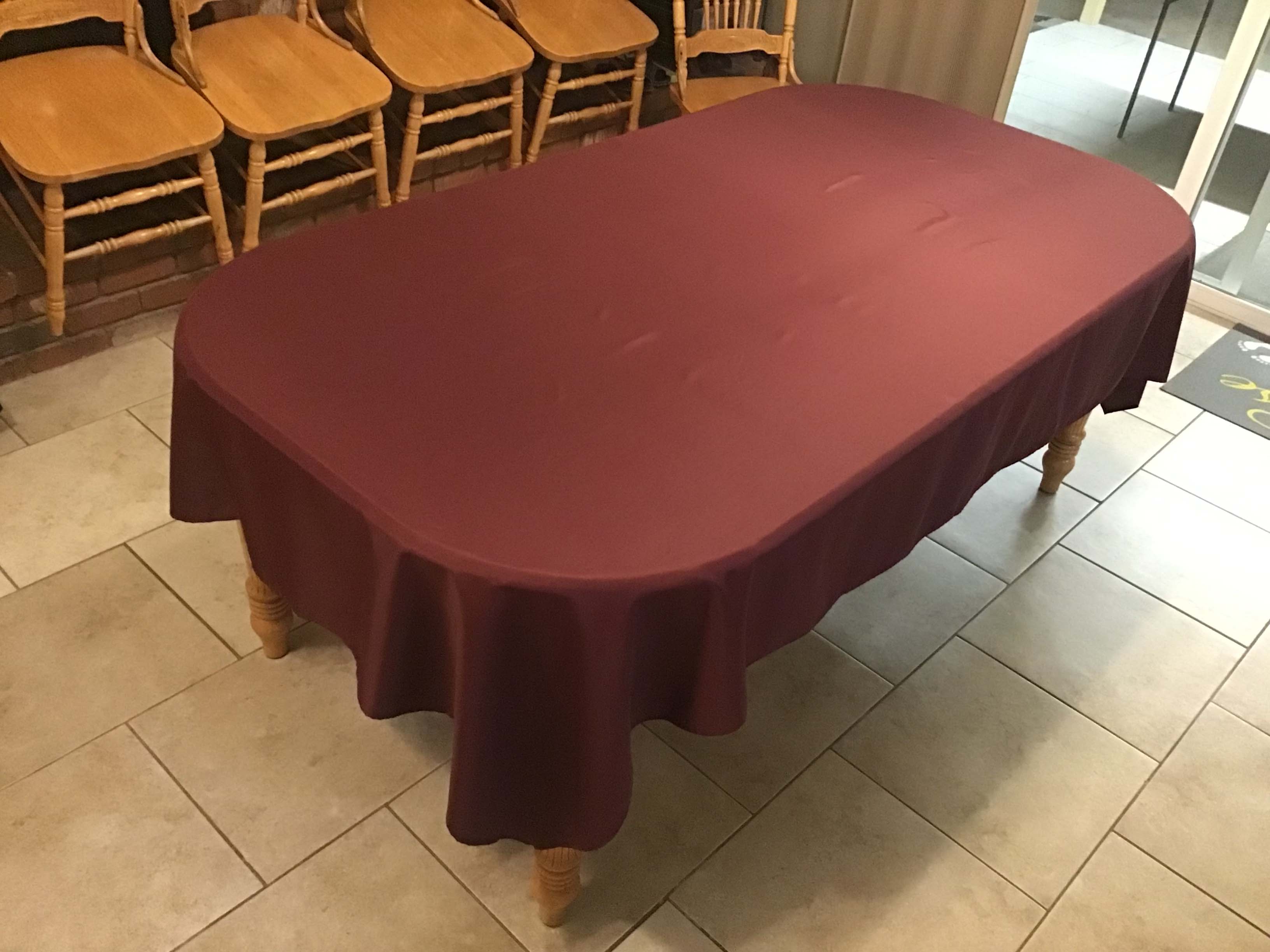 rectangle tablecloths (burgundy) - 60 x 102