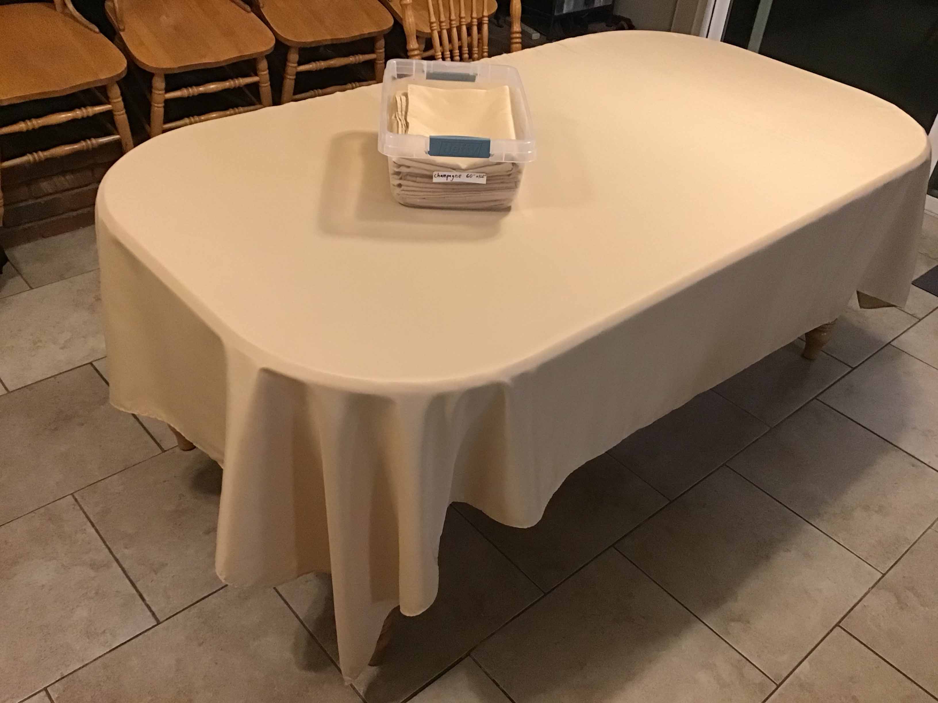 rectangle tablecloths (champagne) - 60 x 102