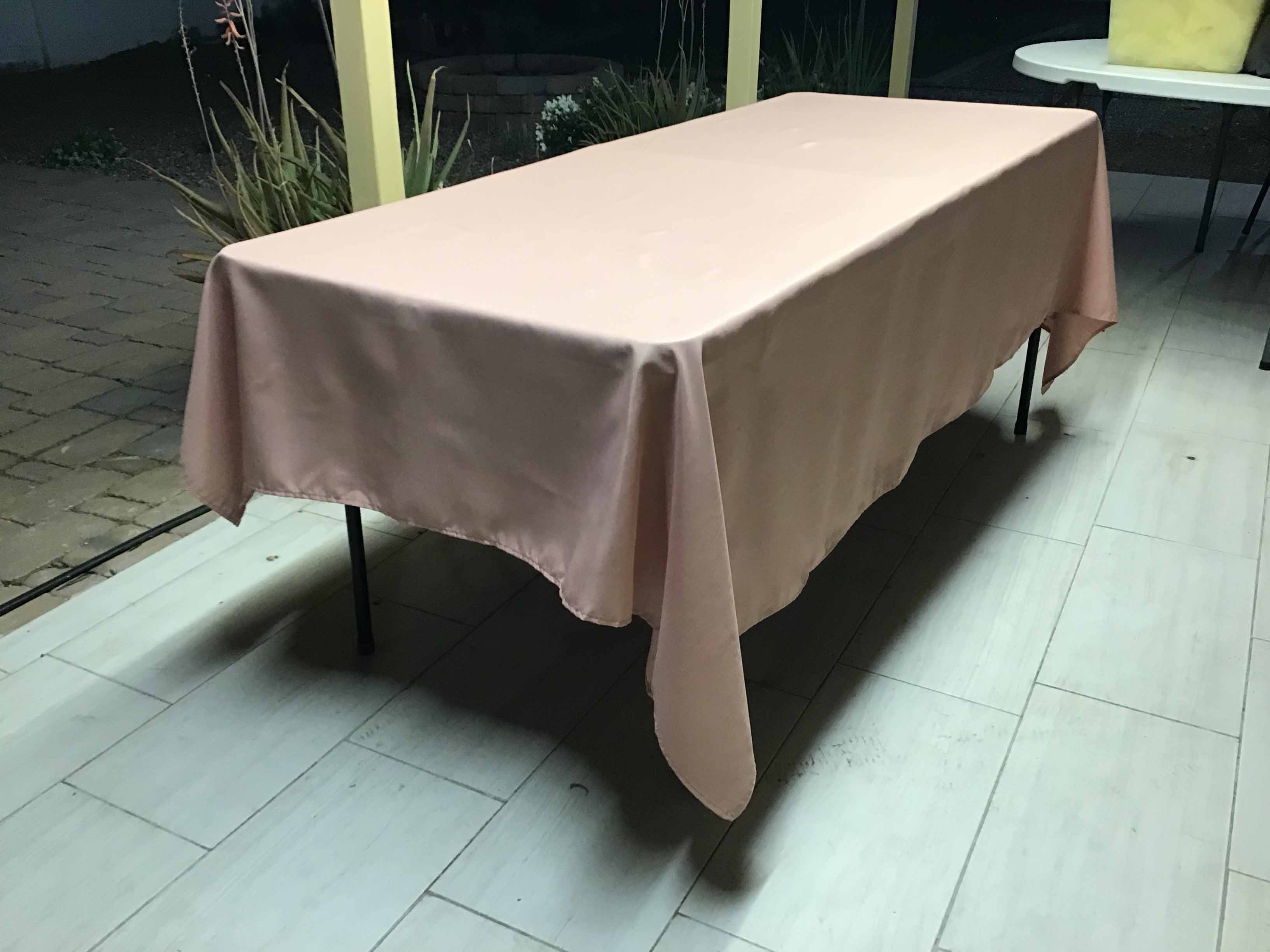 rectangle tablecloths (dusty rose) - 60 x 102