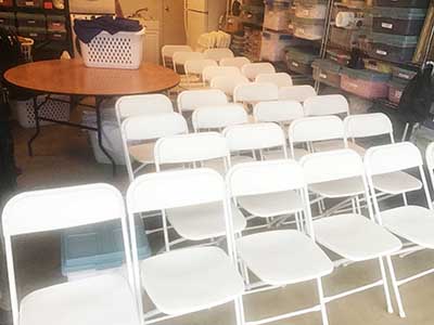 folding chairs (resin w/steel frame, white)