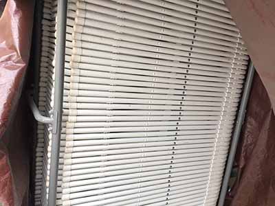 folding chairs (resin w/steel frame, white)