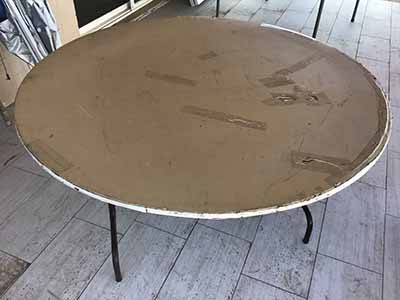 5 foot round tables (budget)