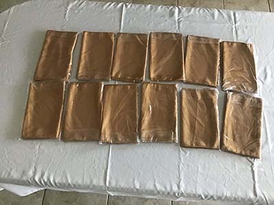 table runners (gold) - 12 x 108