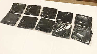 cloth dinner napkins (black) - 17 x 17