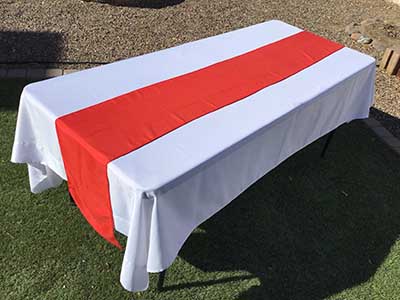 table runners (red) - 12 x 108