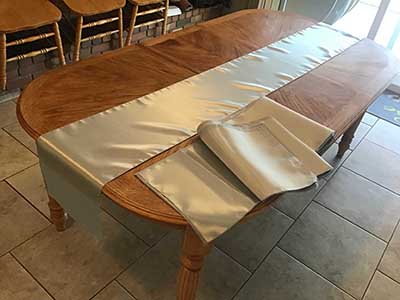 table runners (satin, silver) - 12 x 108