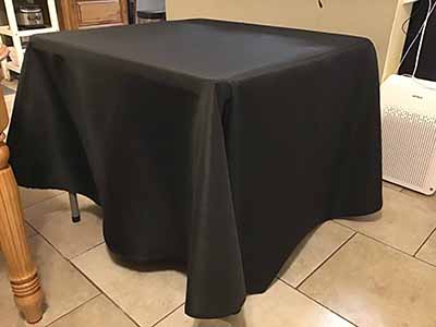 round tablecloths (black) - 90