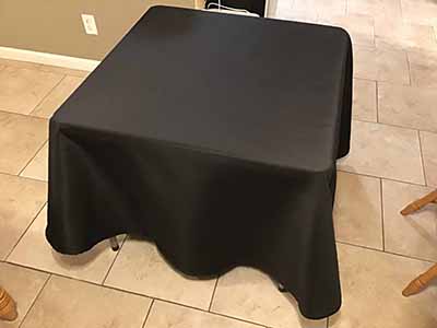 round tablecloths (black) - 90