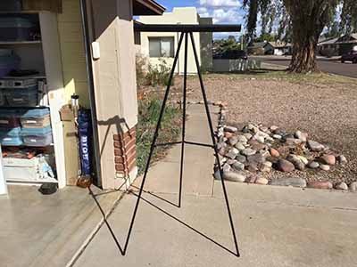 easel with pad retainer (black aluminum) - 35 to 65