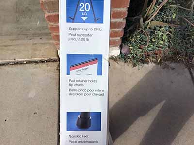 easel with pad retainer (black aluminum) - 35 to 65