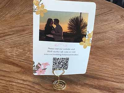 table top card/sign holders (heart-shaped, gold metal)